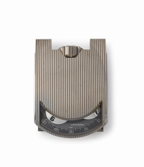 103.01 EW | Wandering Hours | White Gold