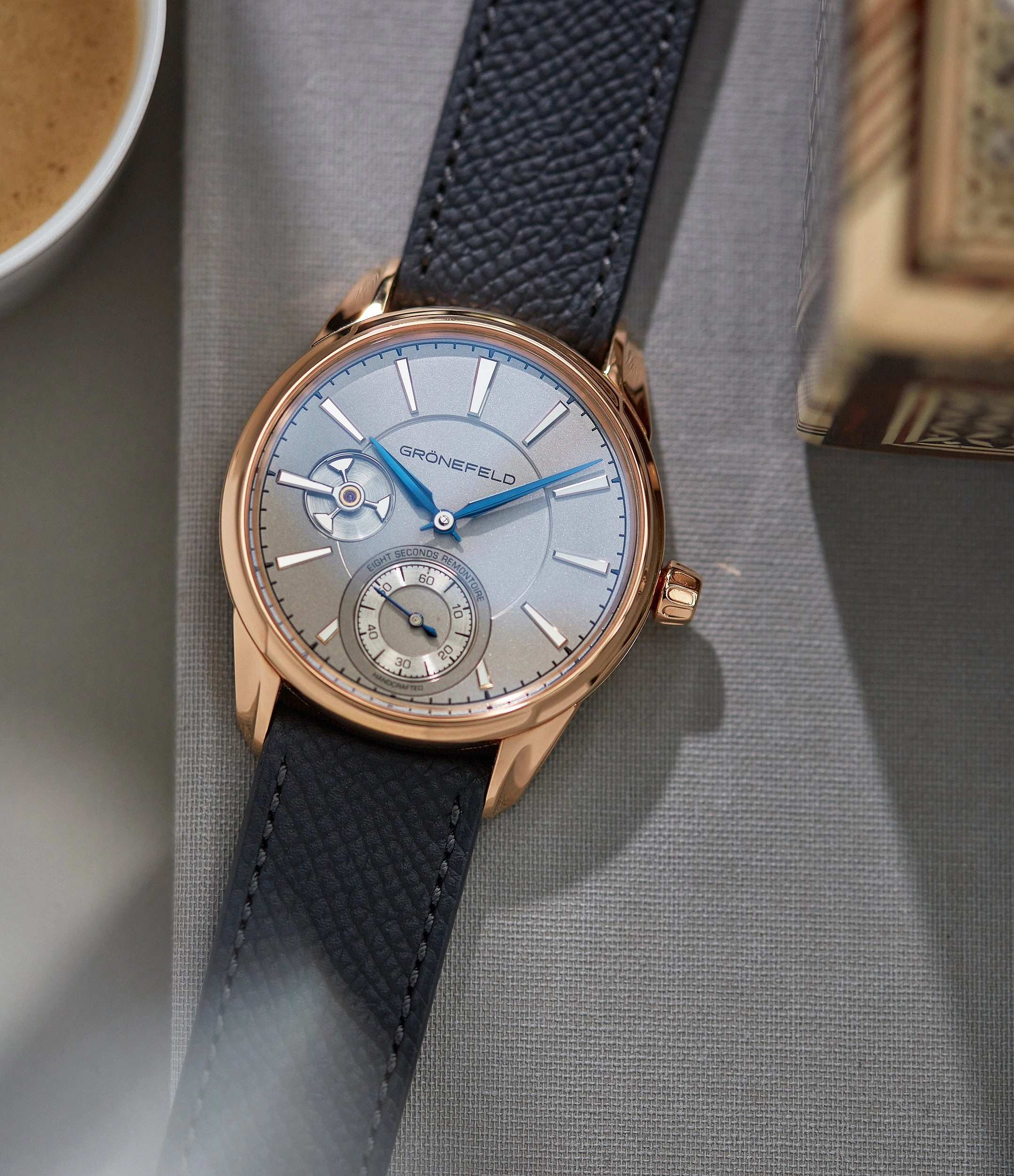 1941 Remontoire | Silver dial | Red gold