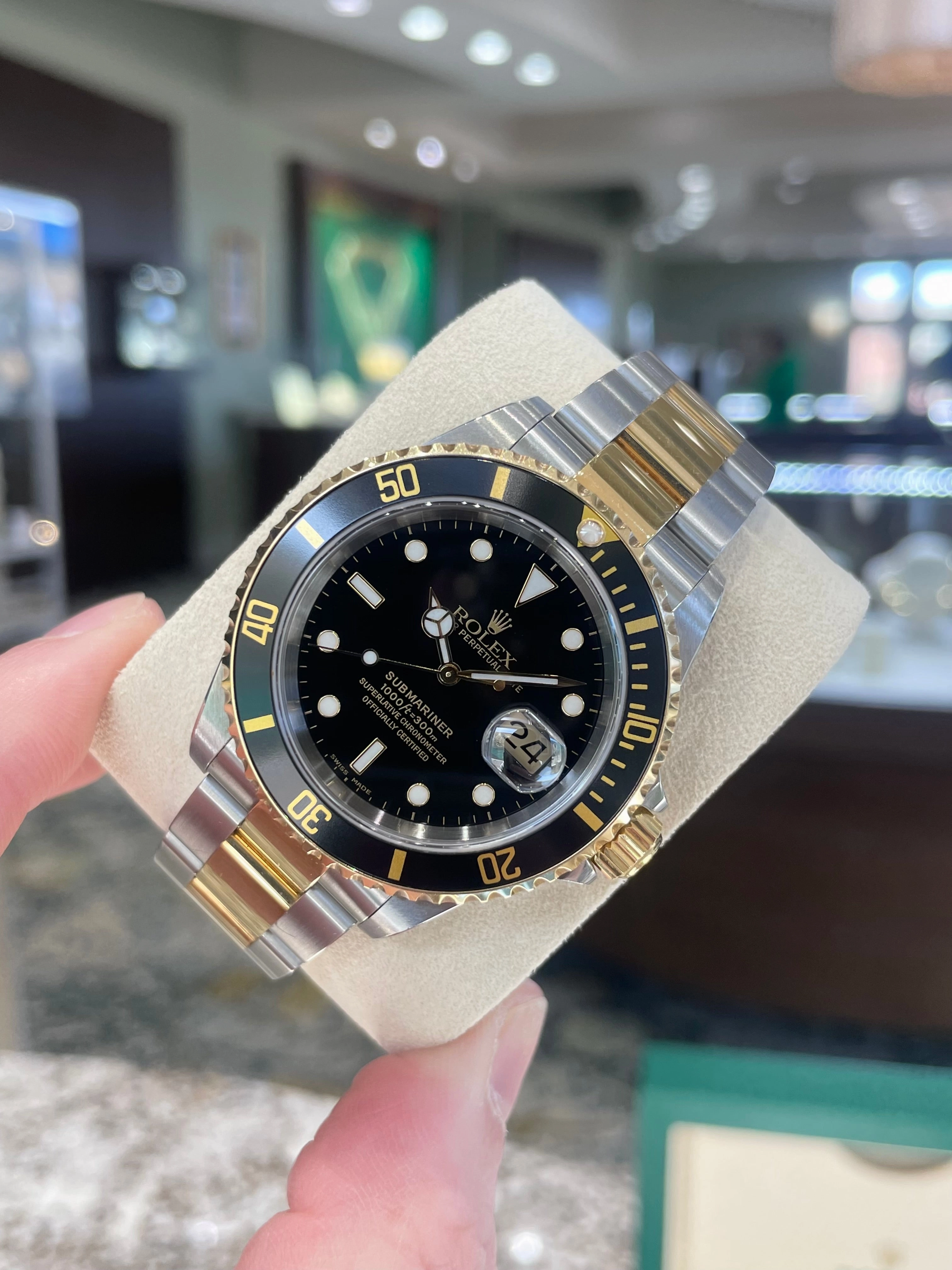 2000 Rolex Submariner 16613LN