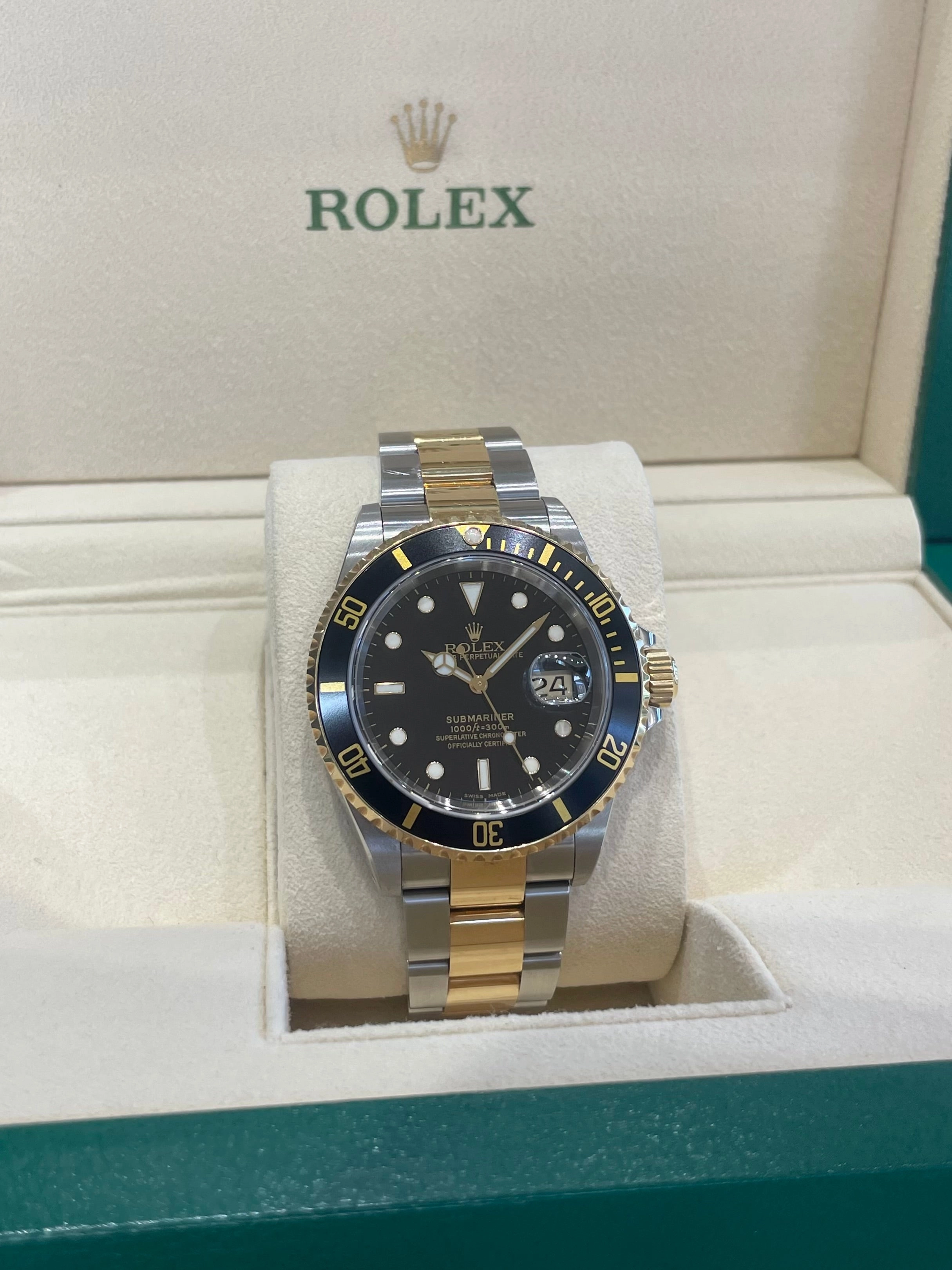 2000 Rolex Submariner 16613LN