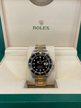 2000 Rolex Submariner 16613LN