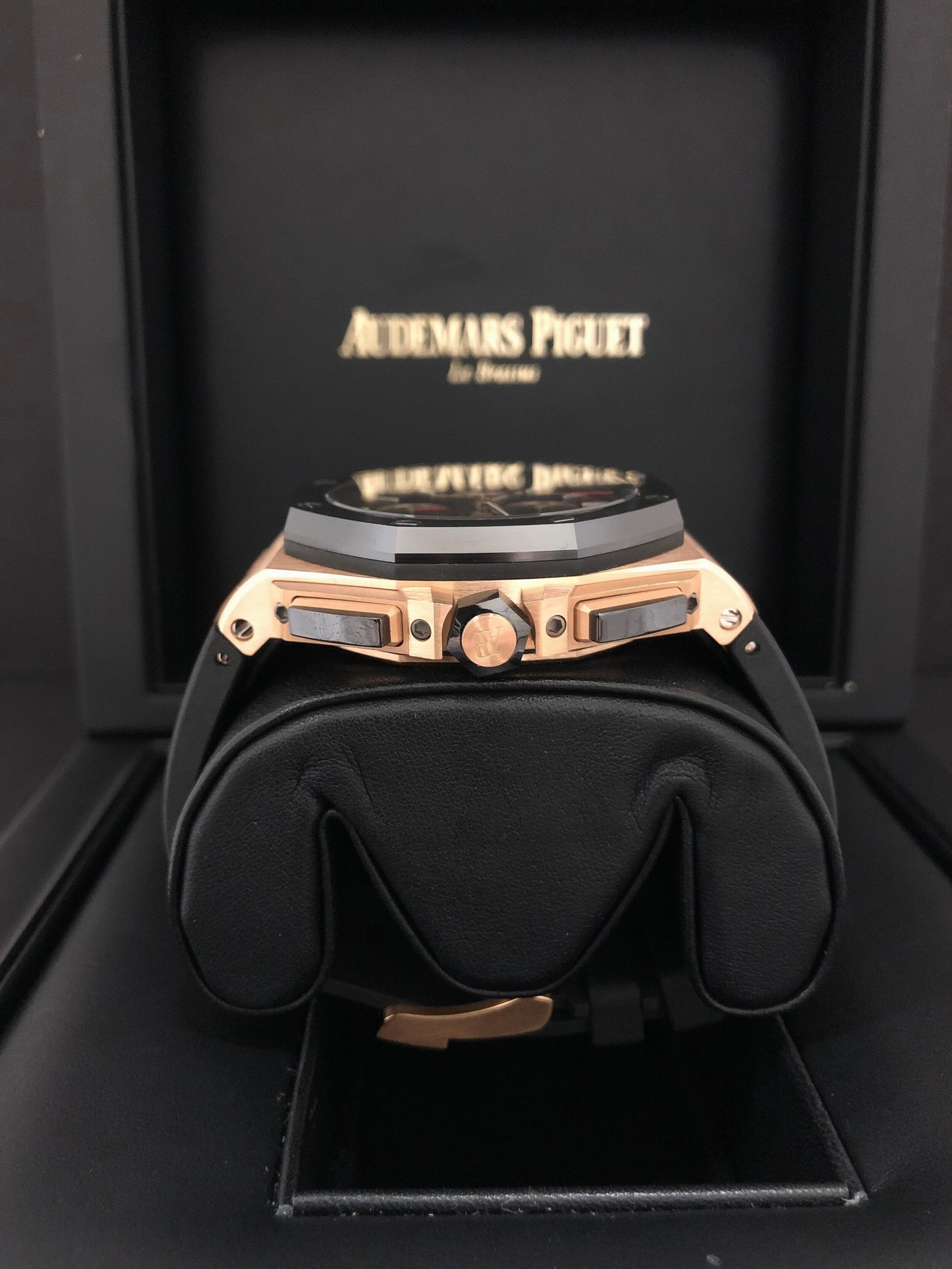 2018 Audemars Piguet Royal Oak Offshore Selfwinding Chronograph 26401RO