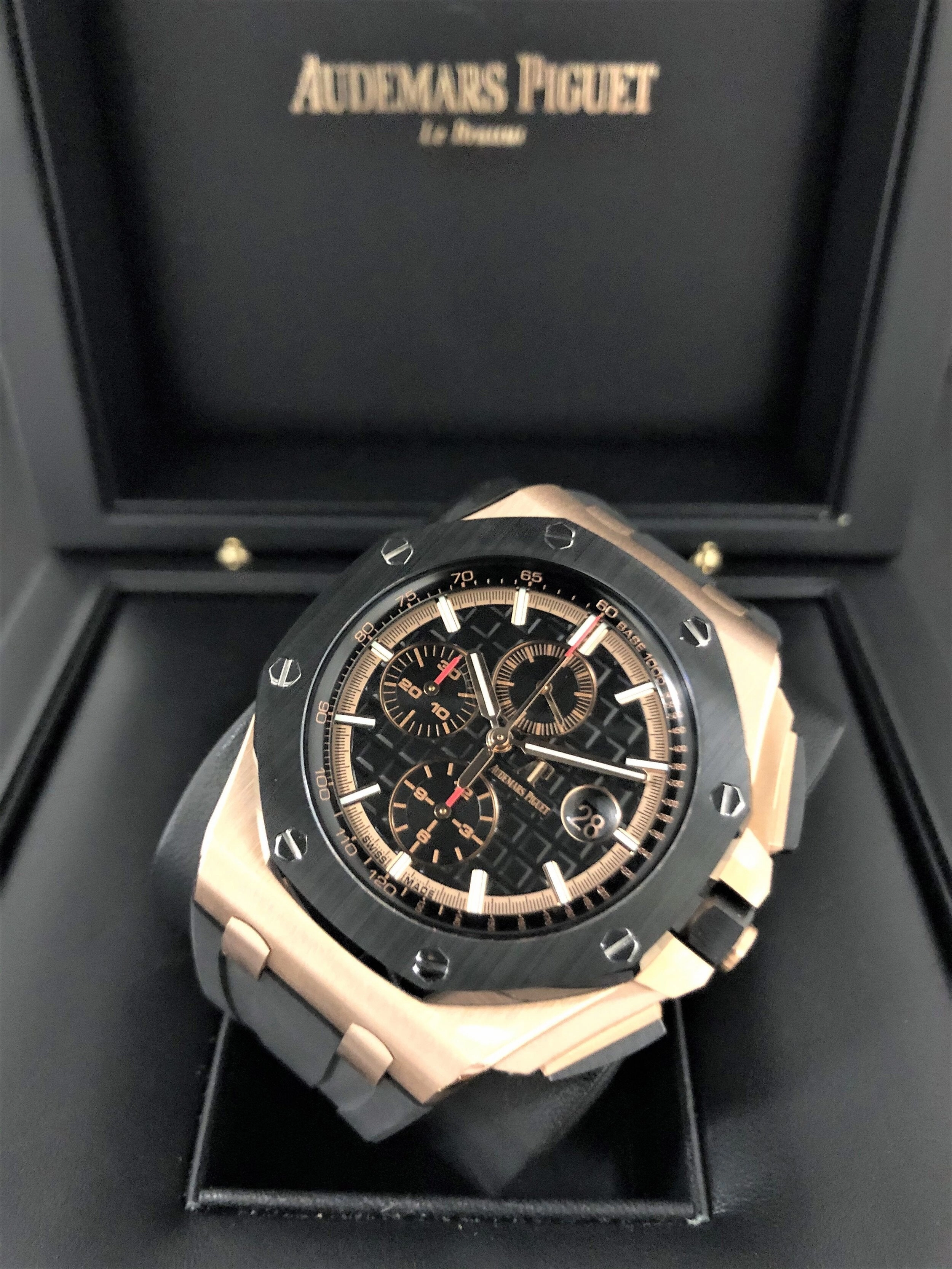 2018 Audemars Piguet Royal Oak Offshore Selfwinding Chronograph 26401RO