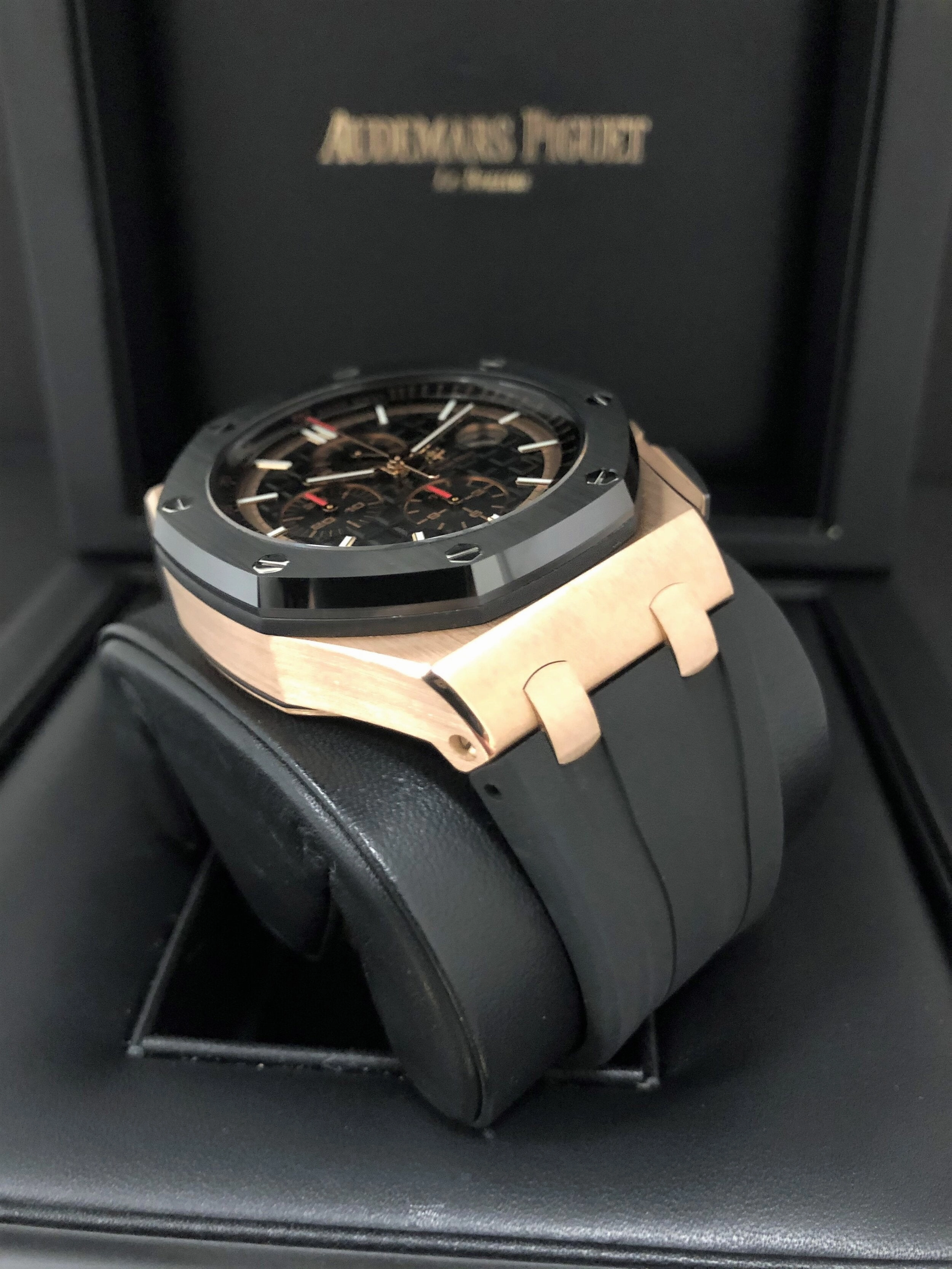 2018 Audemars Piguet Royal Oak Offshore Selfwinding Chronograph 26401RO