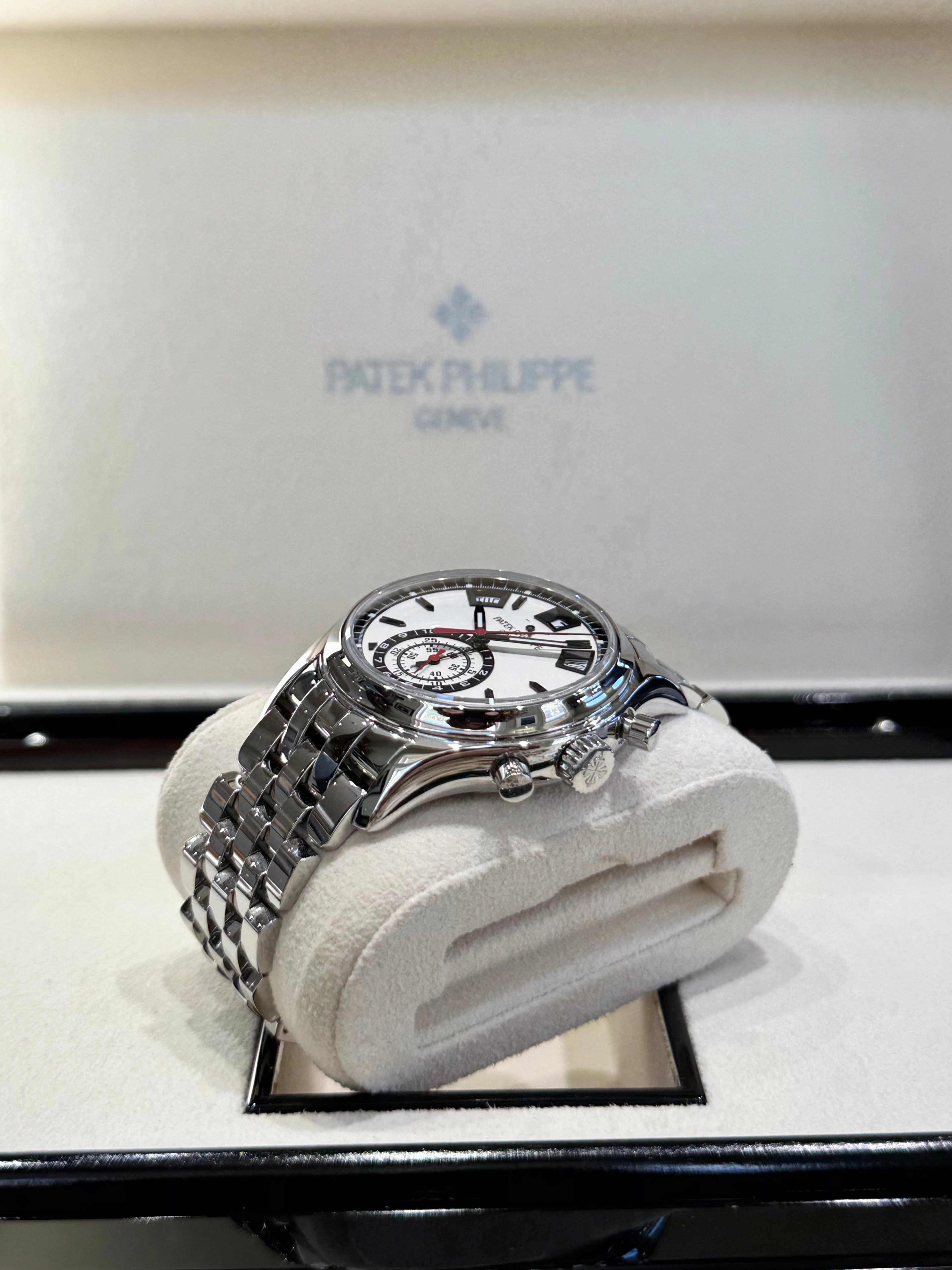 2018 Patek Philippe Annual Calendar 5960/1A-001