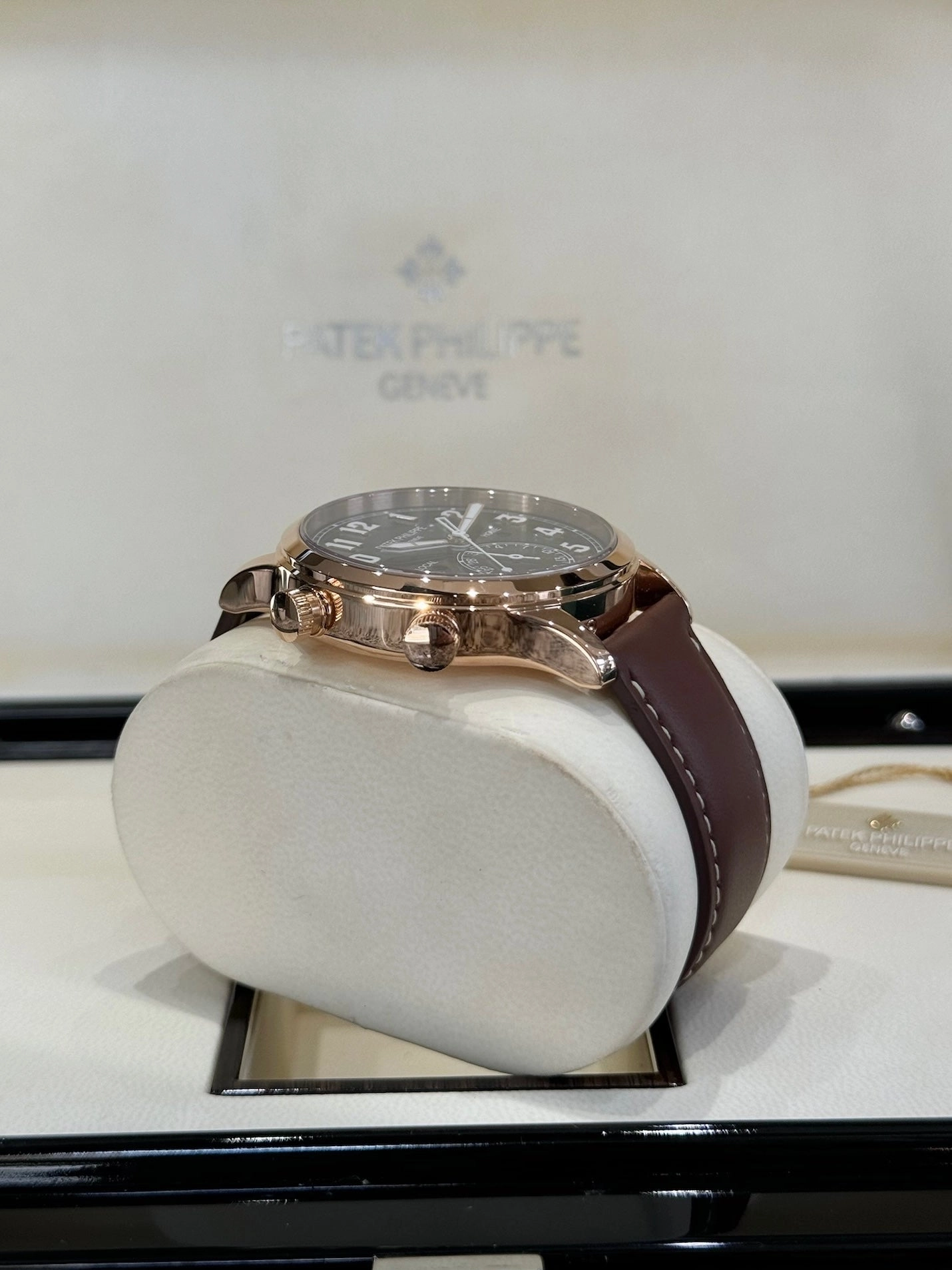2019 Patek Philippe Calatrava Pilot Time Travel 5524R-001