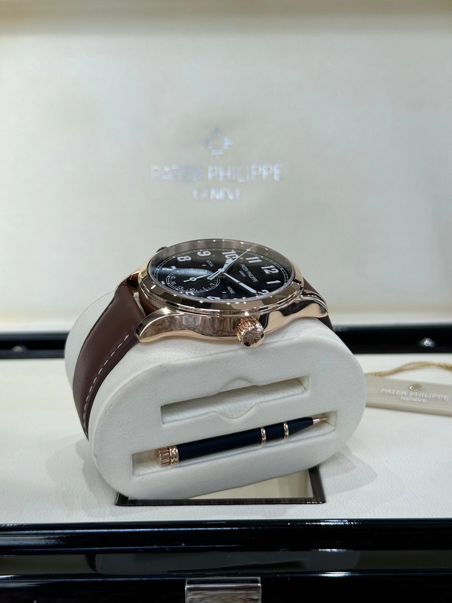 2019 Patek Philippe Calatrava Pilot Time Travel 5524R-001