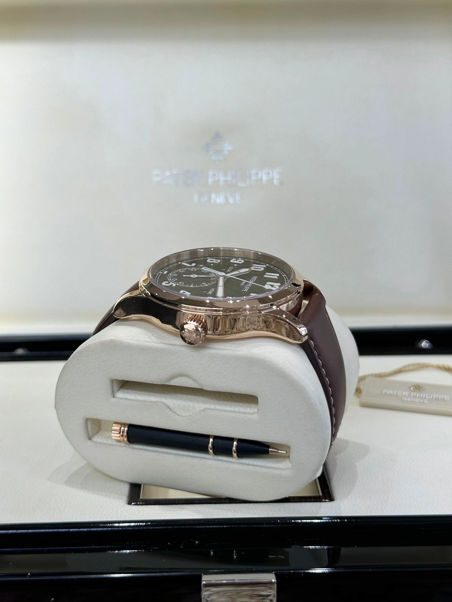 2019 Patek Philippe Calatrava Pilot Time Travel 5524R-001