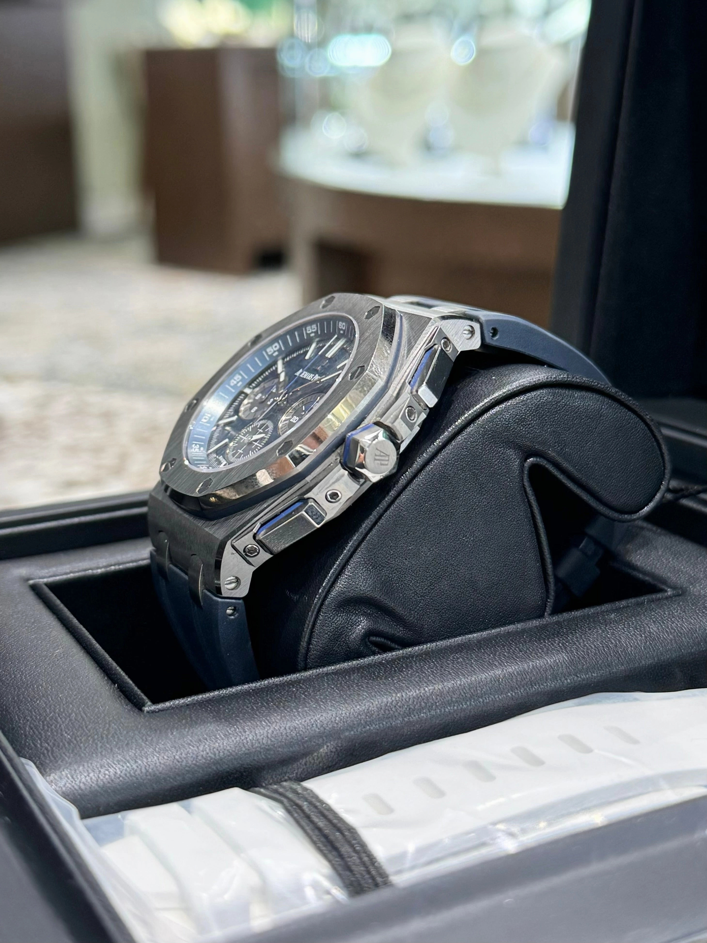 2021 Audemars Piguet Royal Oak Offshore Selfwinding Chronograph 26480TI