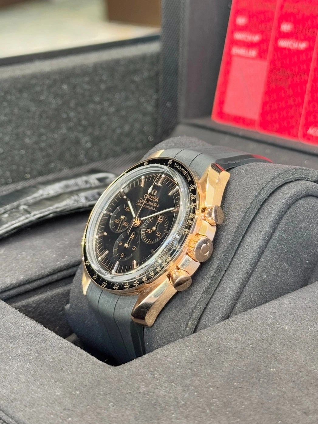 2021 Omega Speedmaster Moonwatch 310.63.42.50.01.001