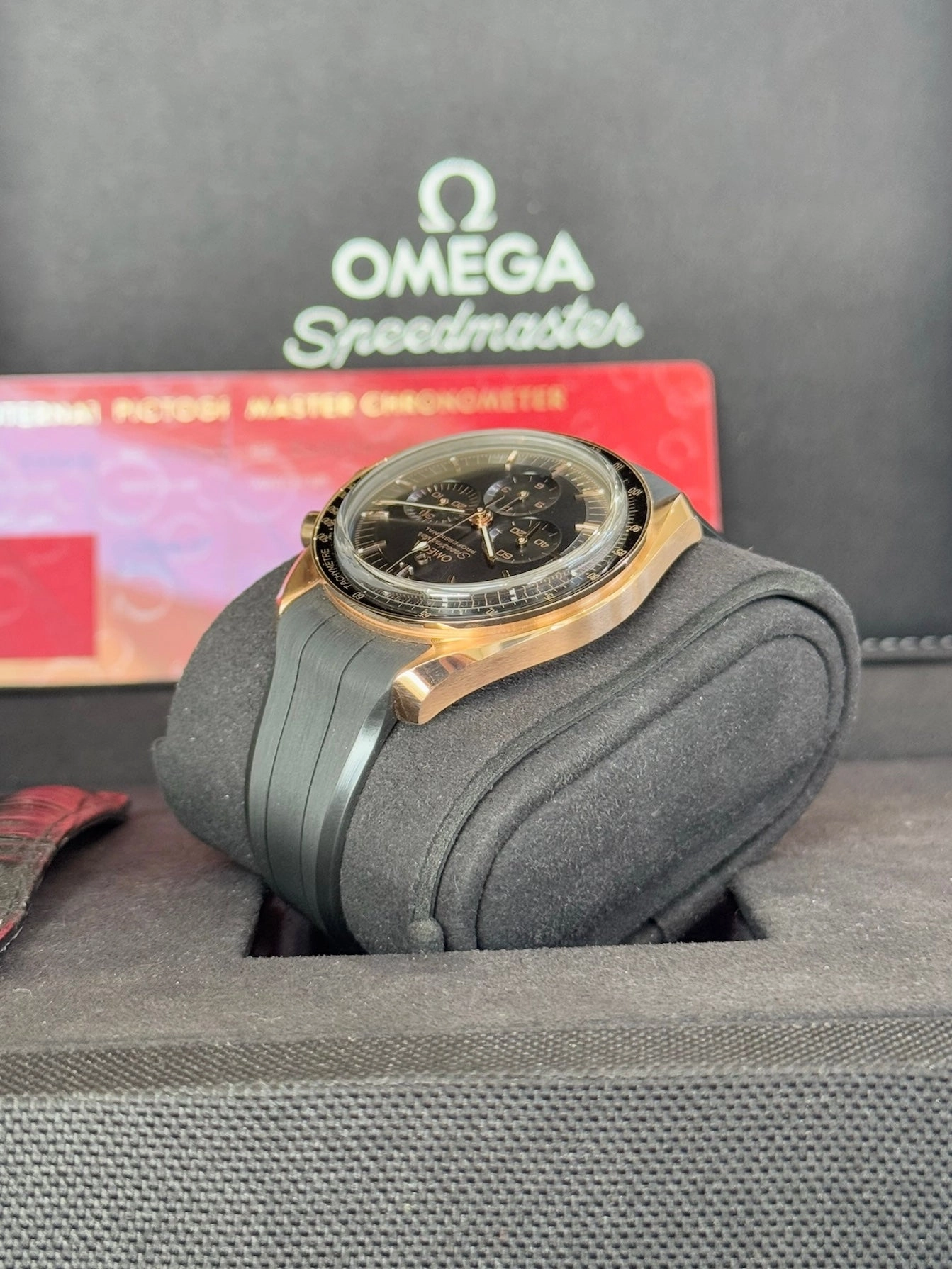 2021 Omega Speedmaster Moonwatch 310.63.42.50.01.001