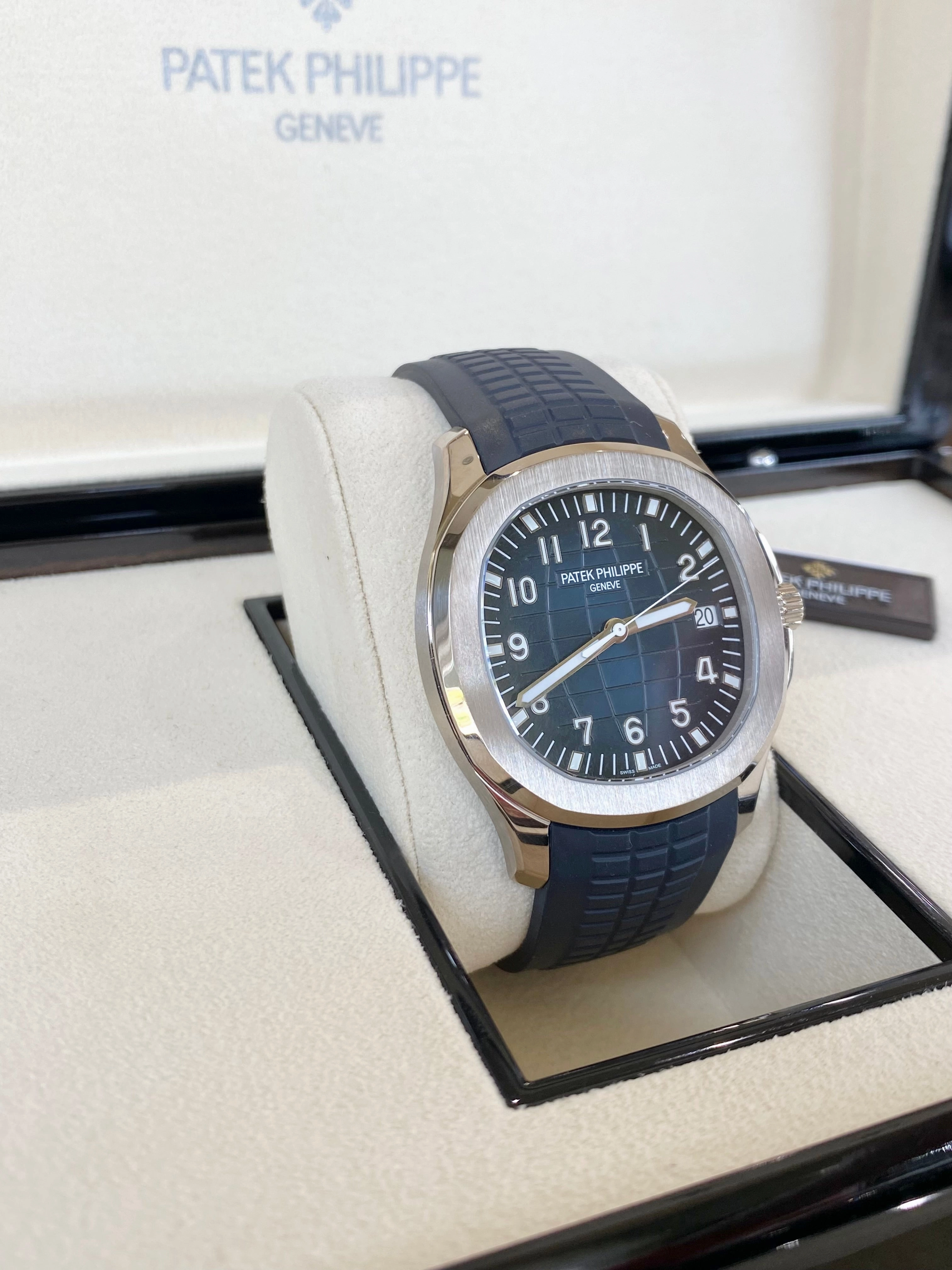 2021 Patek Philippe Aquanaut Self-Winding 5168G