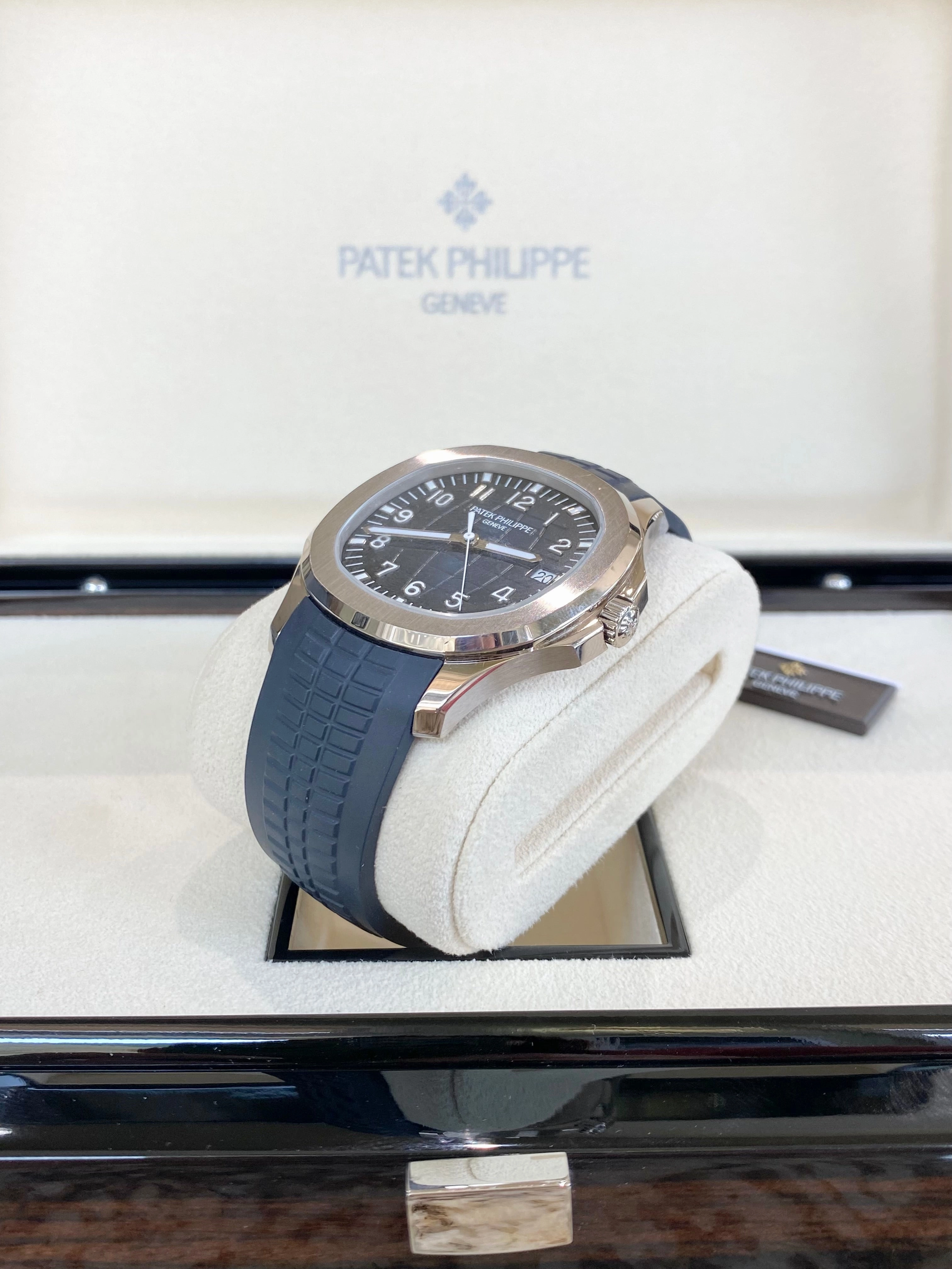 2021 Patek Philippe Aquanaut Self-Winding 5168G