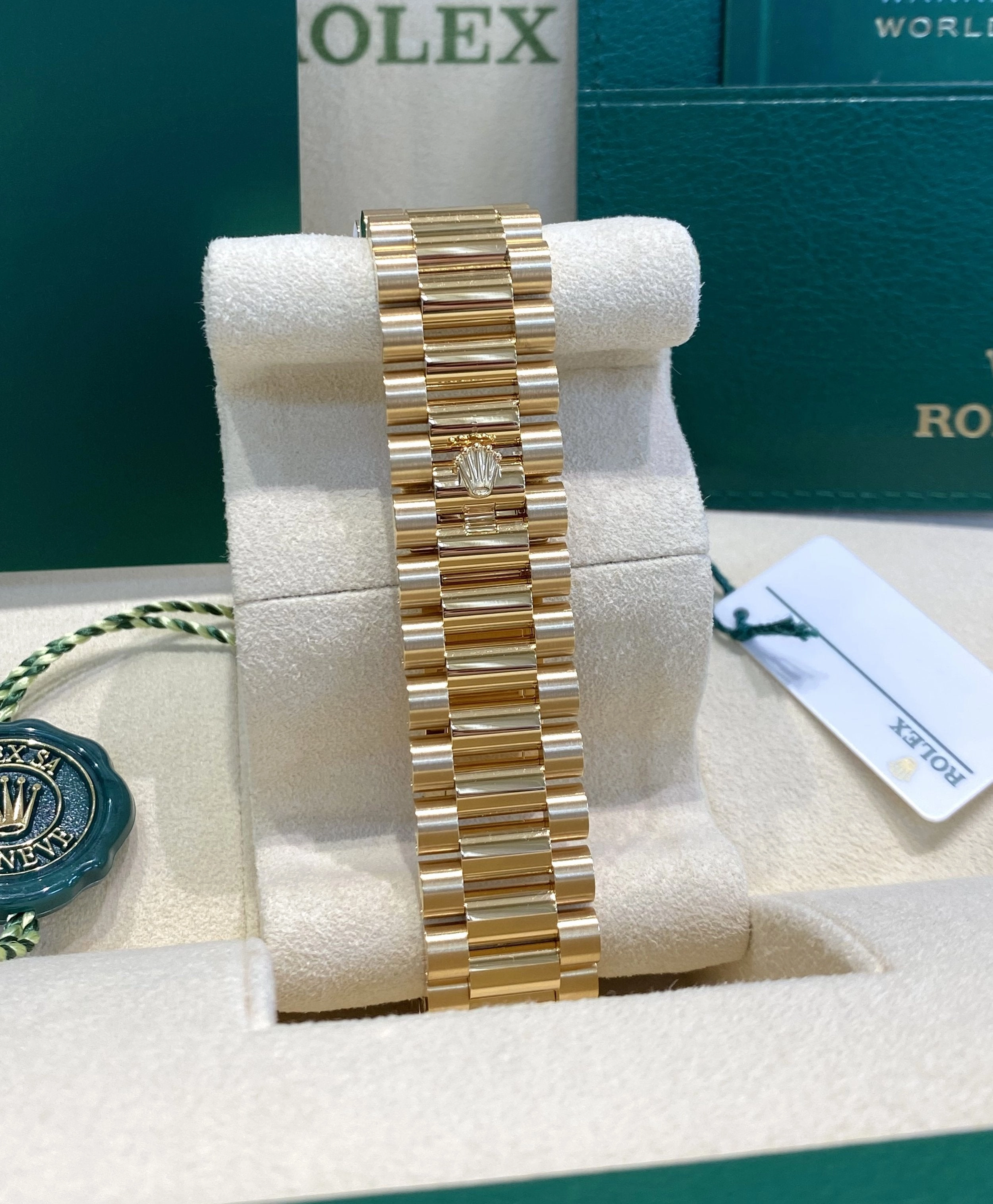2021 Rolex Day-Date 40 228238