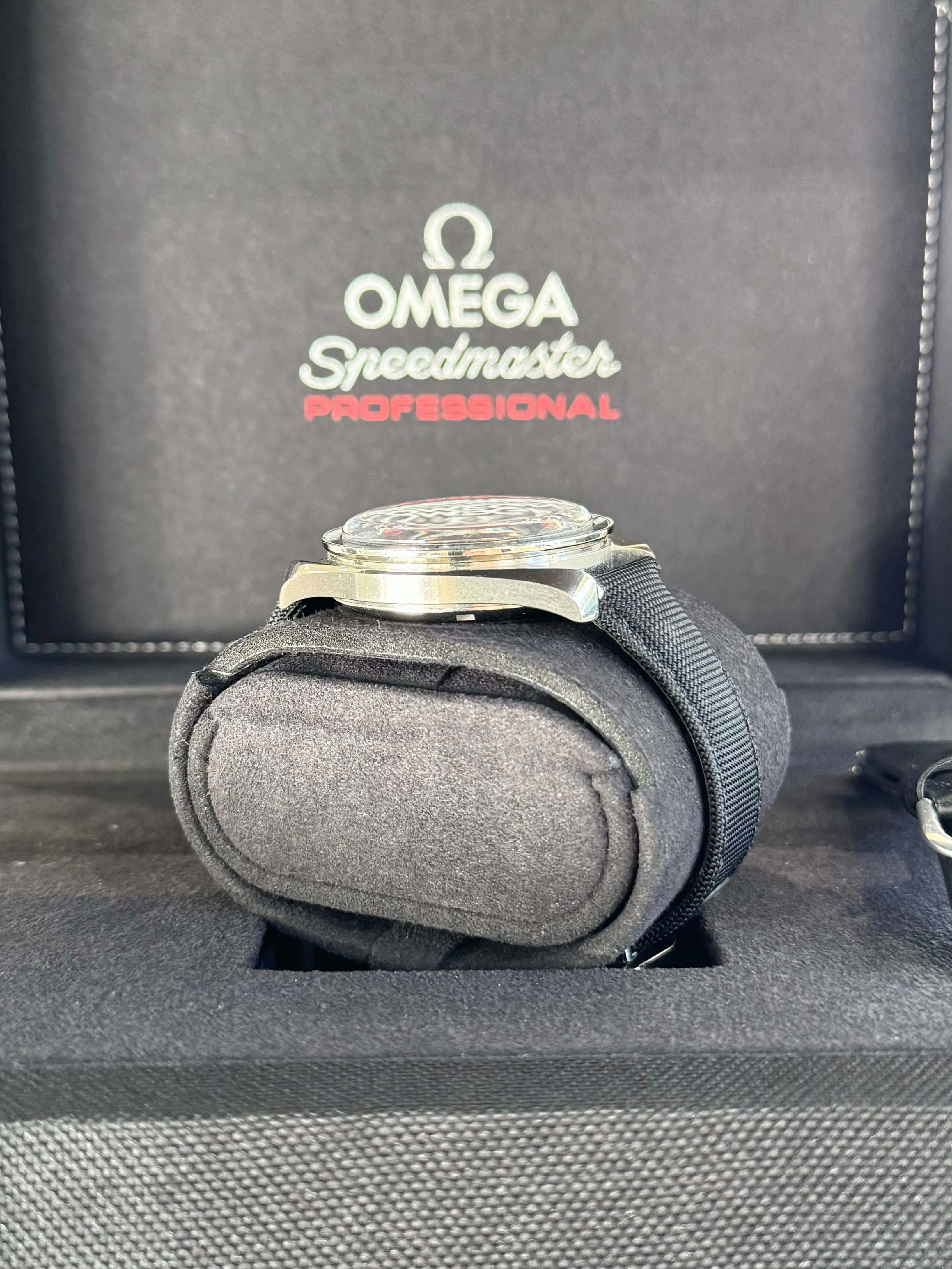 2022 Omega Speedmaster Moonwatch