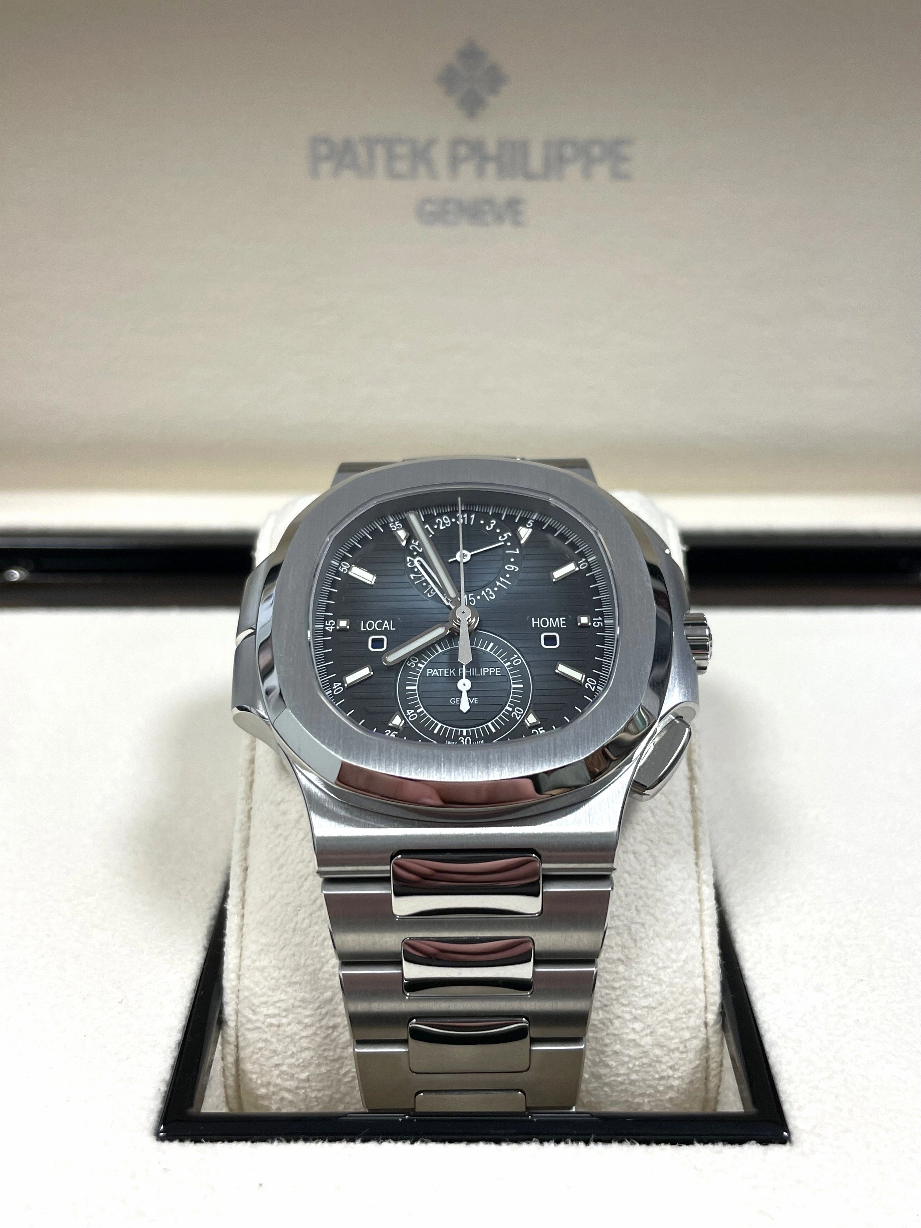 2022 Patek Philippe Aquanaut Travel Time