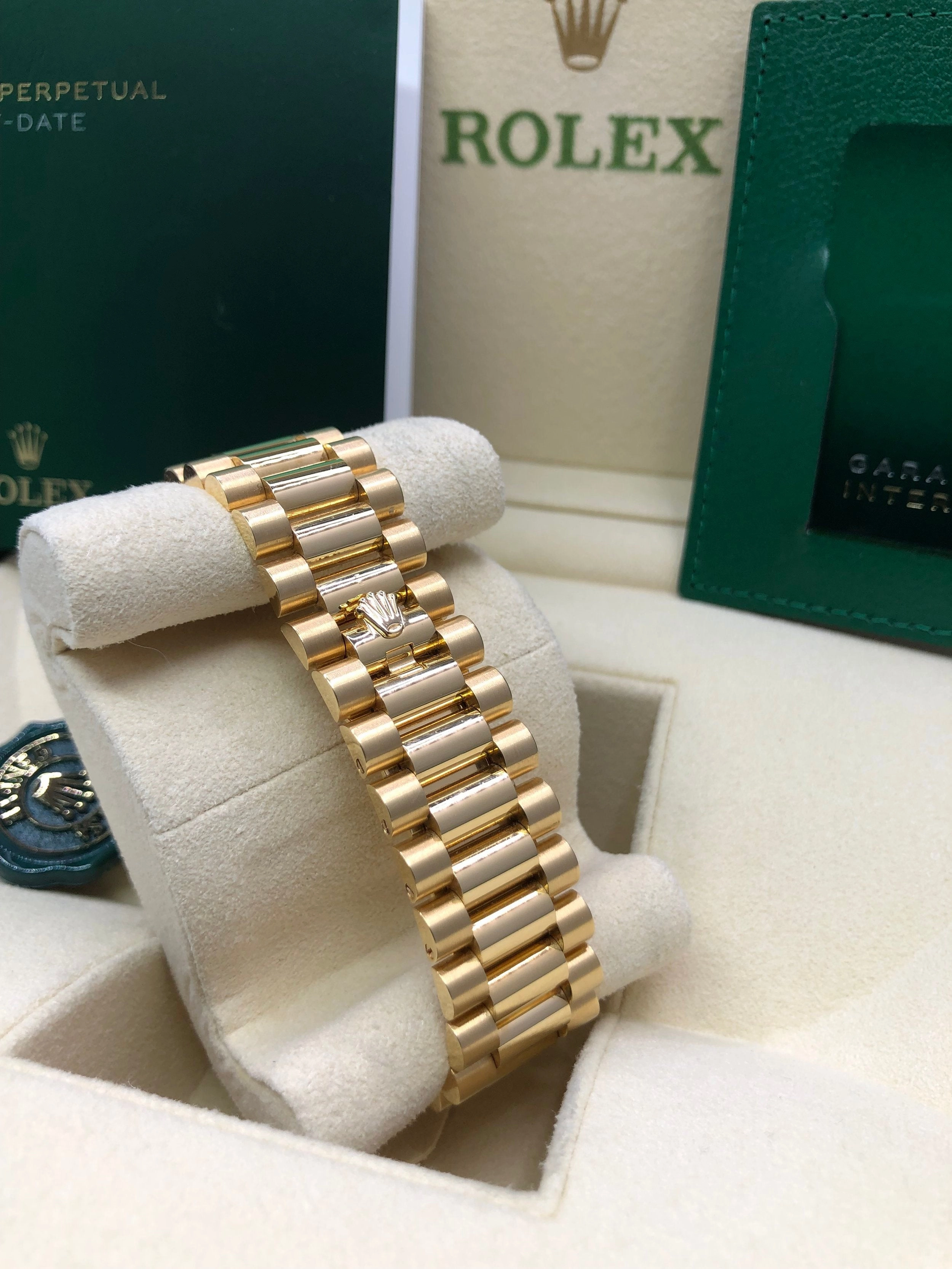 2022 Rolex Day-Date 40 228238