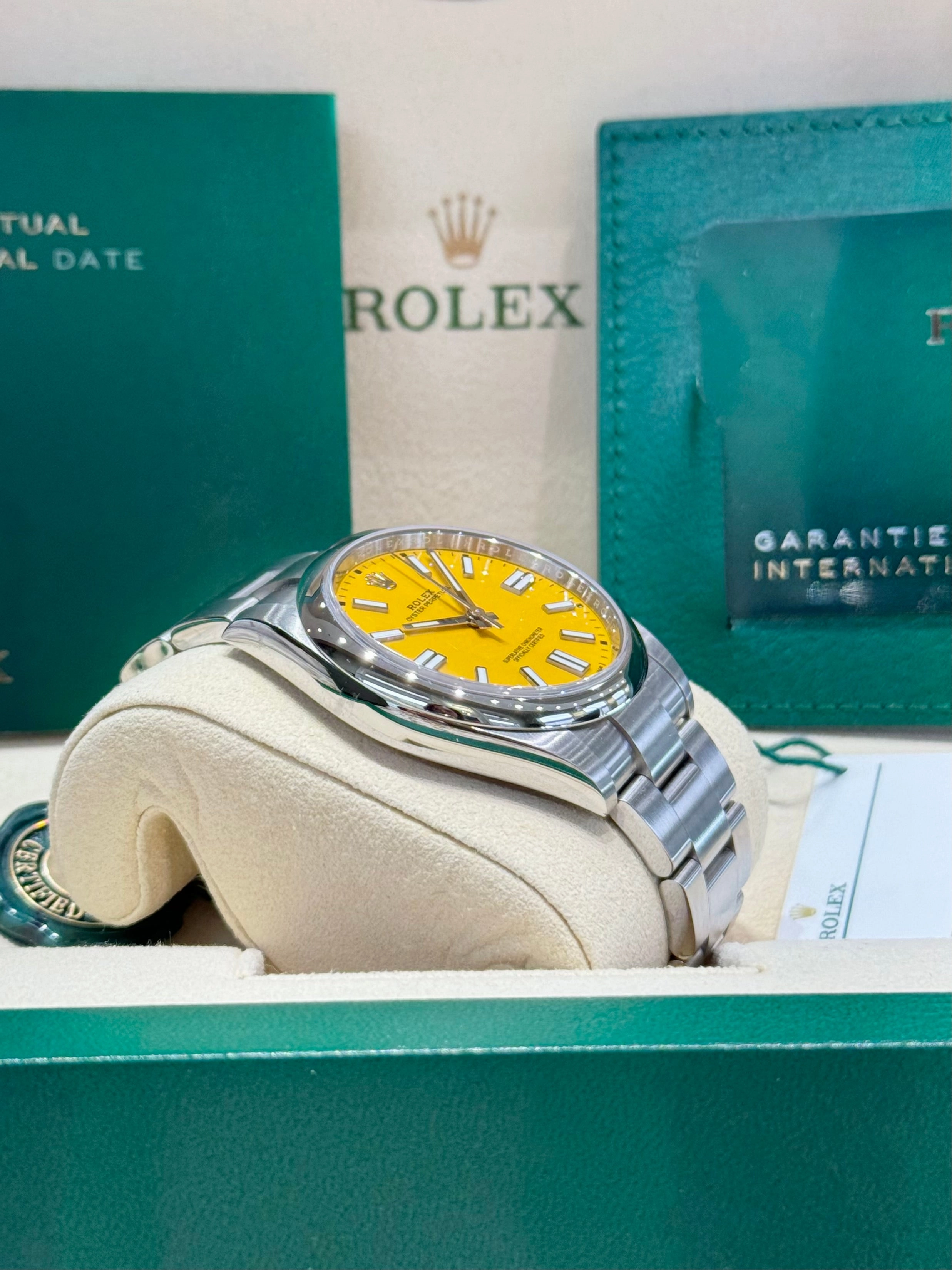 2022 Rolex Oyster Perpetual 41 124300