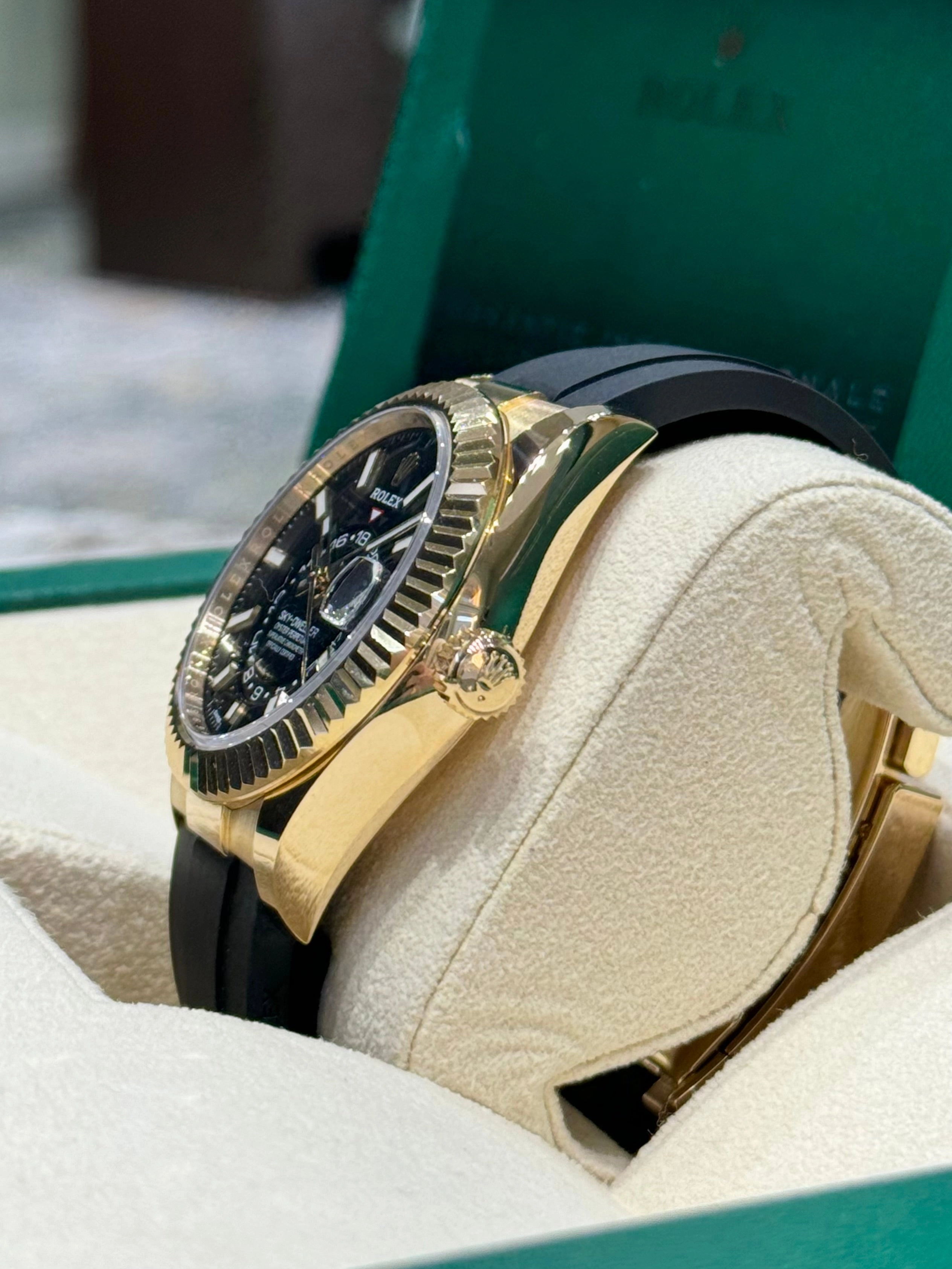 2022 Rolex Sky-Dweller 326238