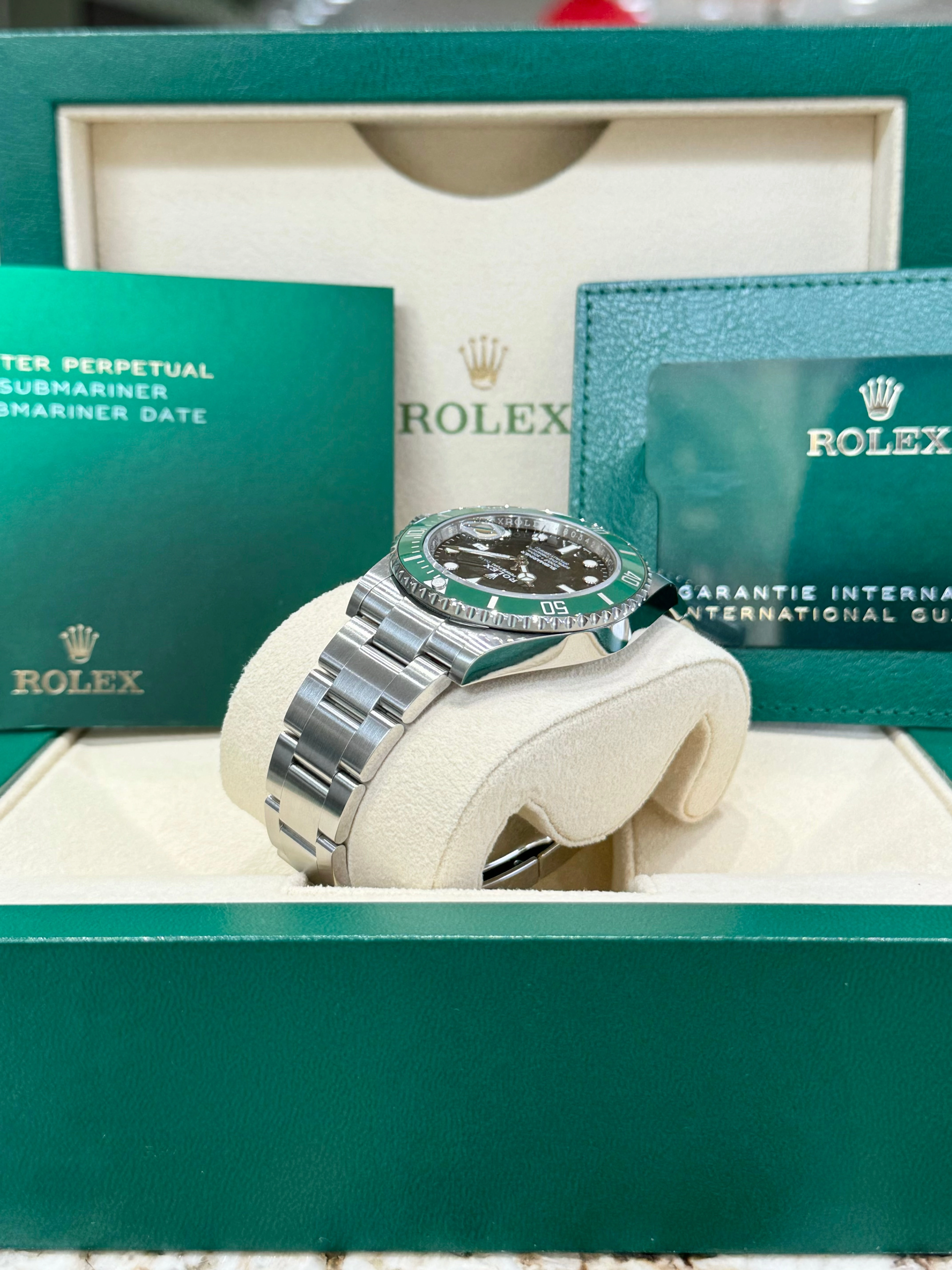 2022 Rolex Submariner Starbucks 126610LV