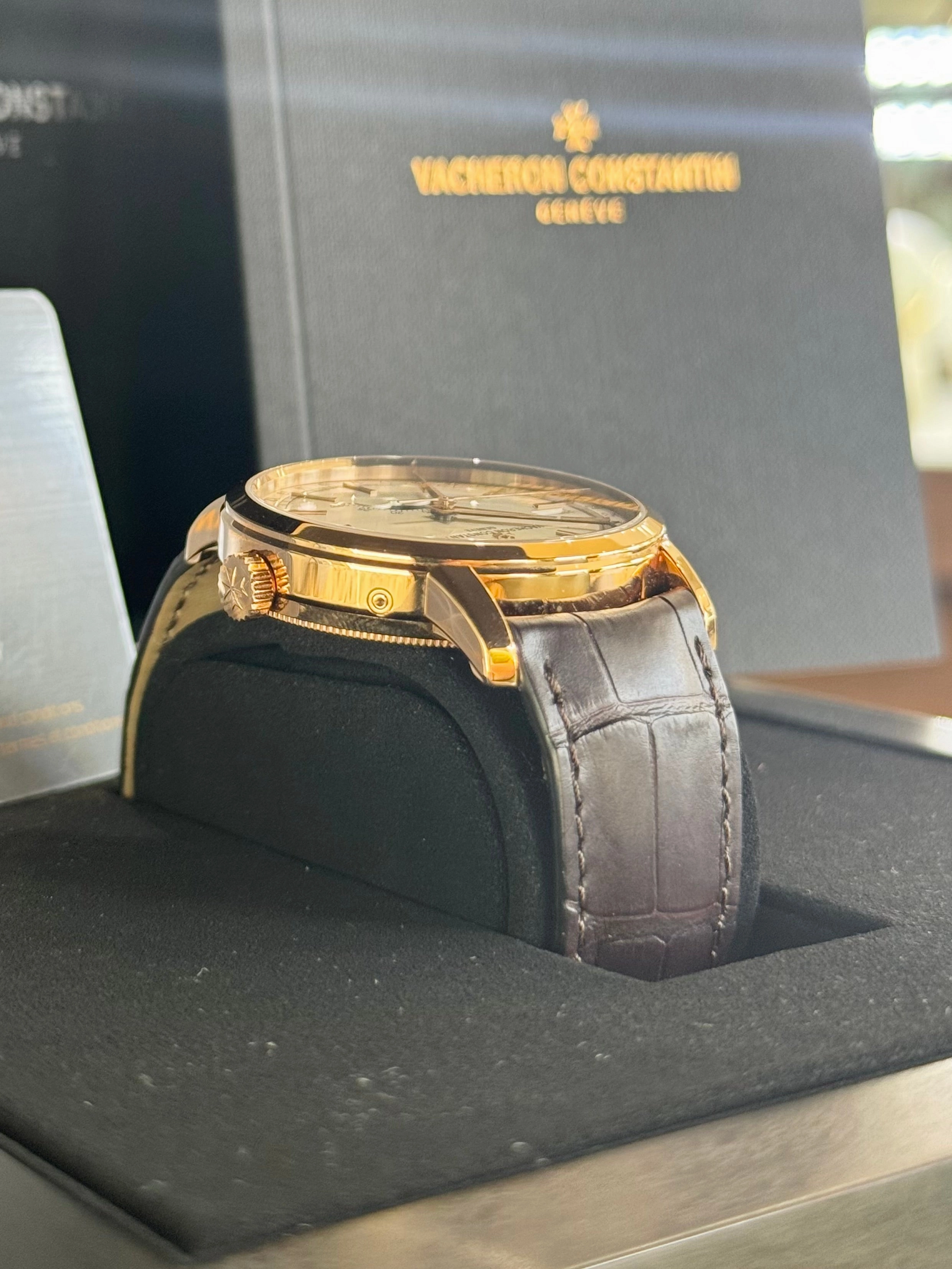 2022 Vacheron Constantin Traditionnelle Complete Calendar 4010T/000R-B344
