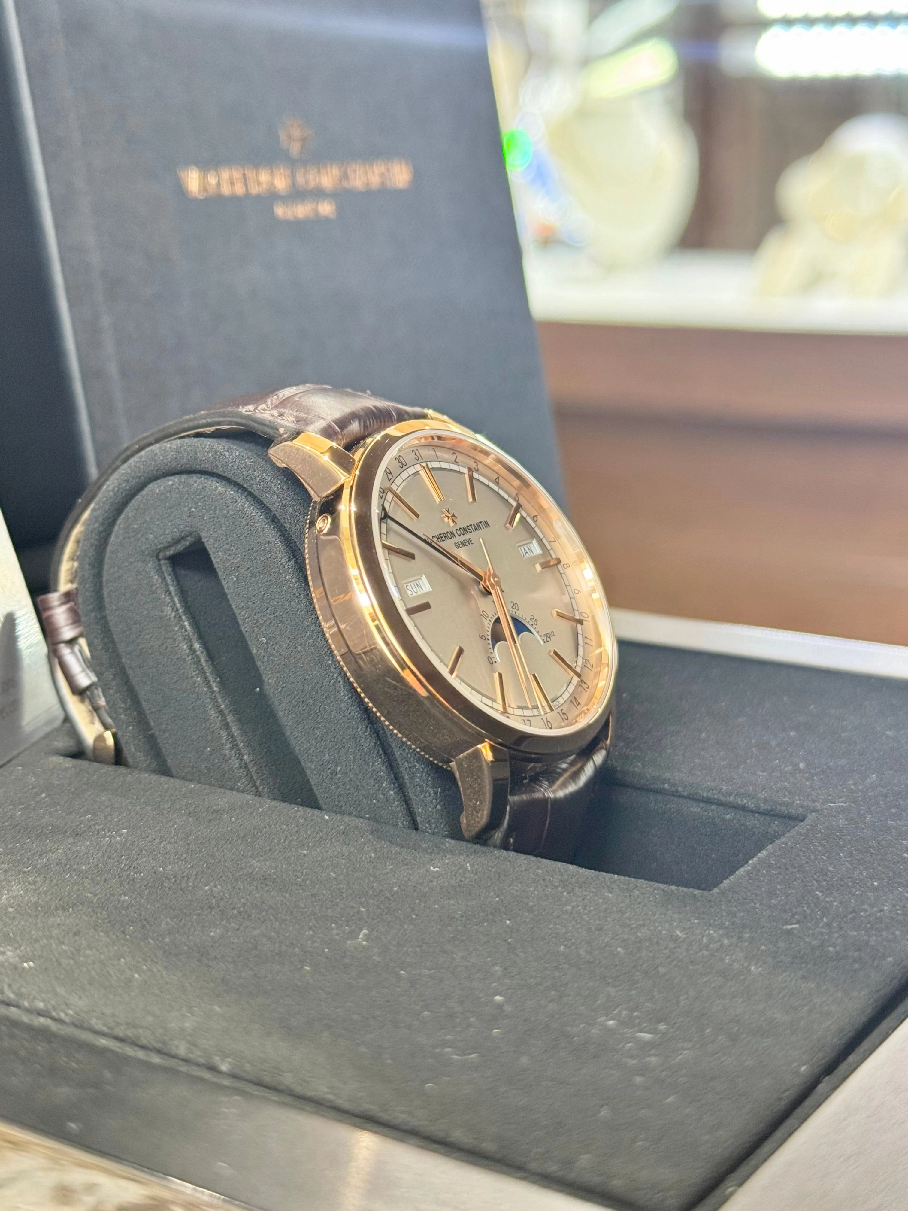2022 Vacheron Constantin Traditionnelle Complete Calendar 4010T/000R-B344
