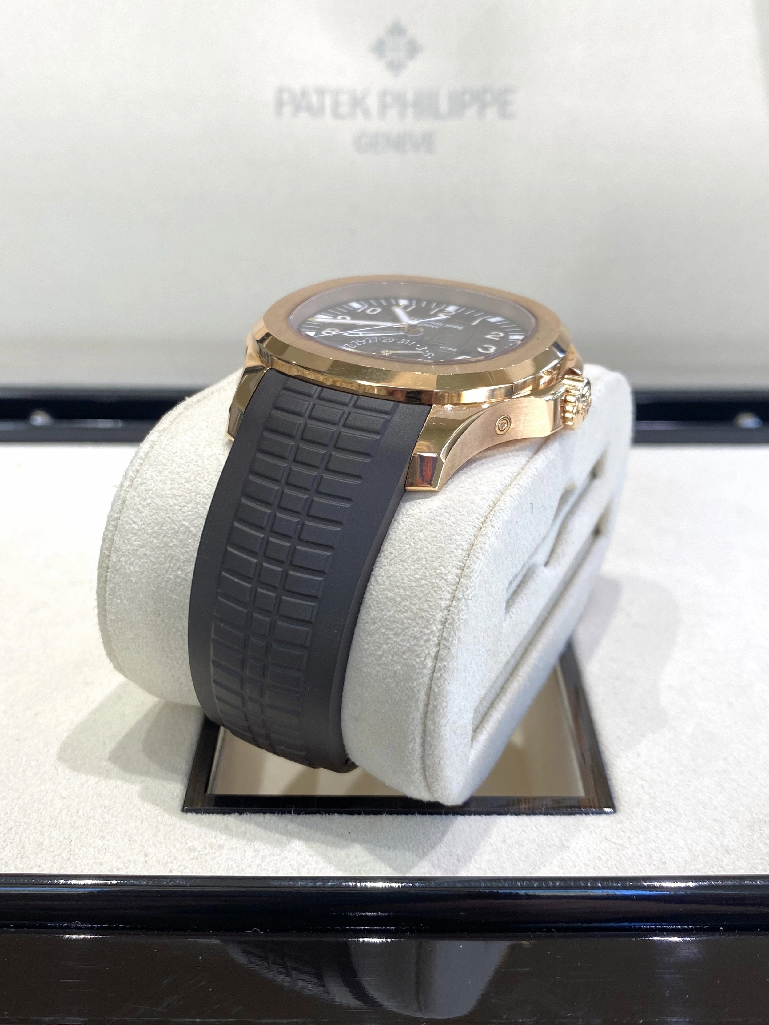 2023 Patek Philippe Aquanaut Travel Time 5164R