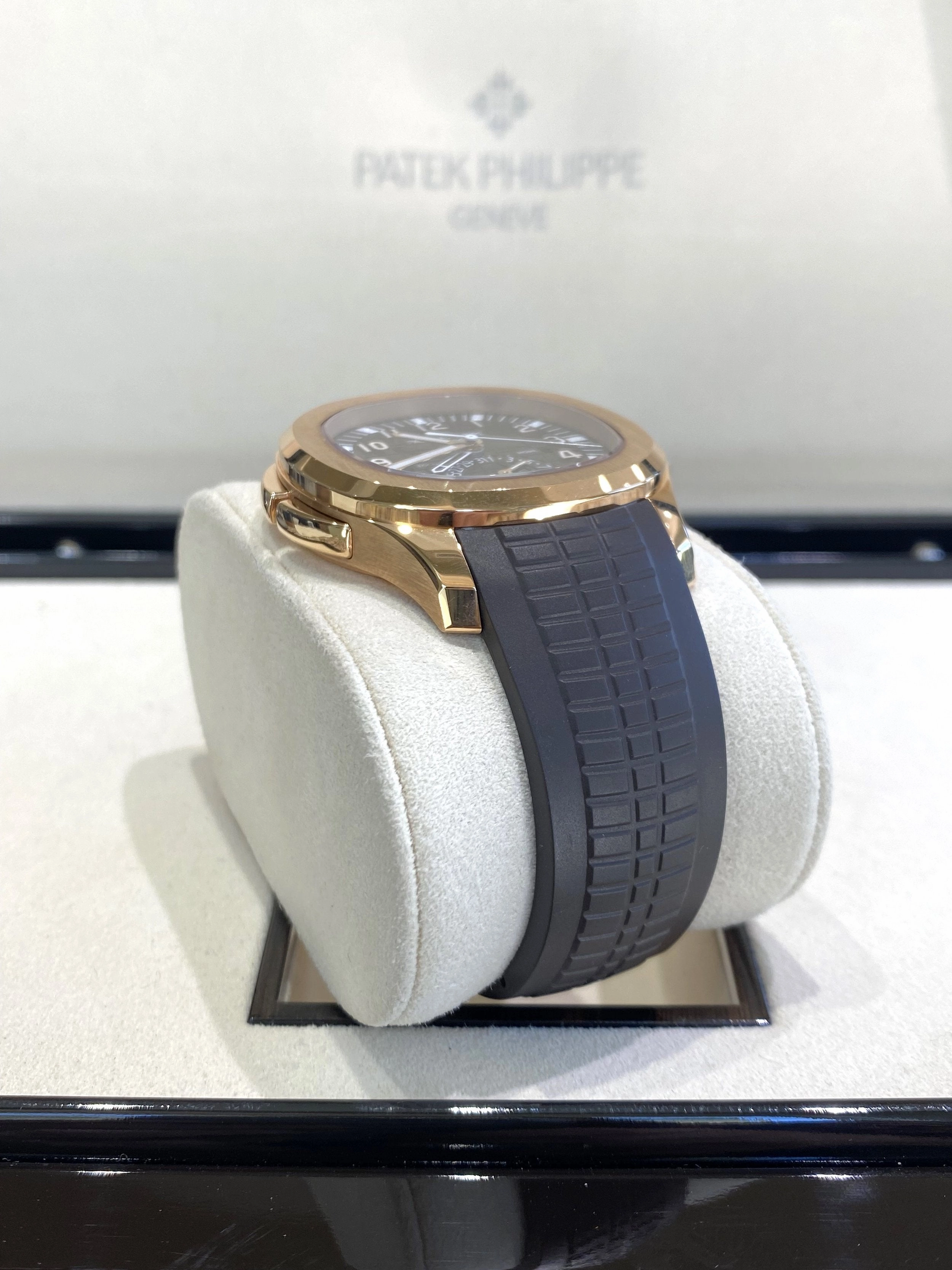 2023 Patek Philippe Aquanaut Travel Time 5164R