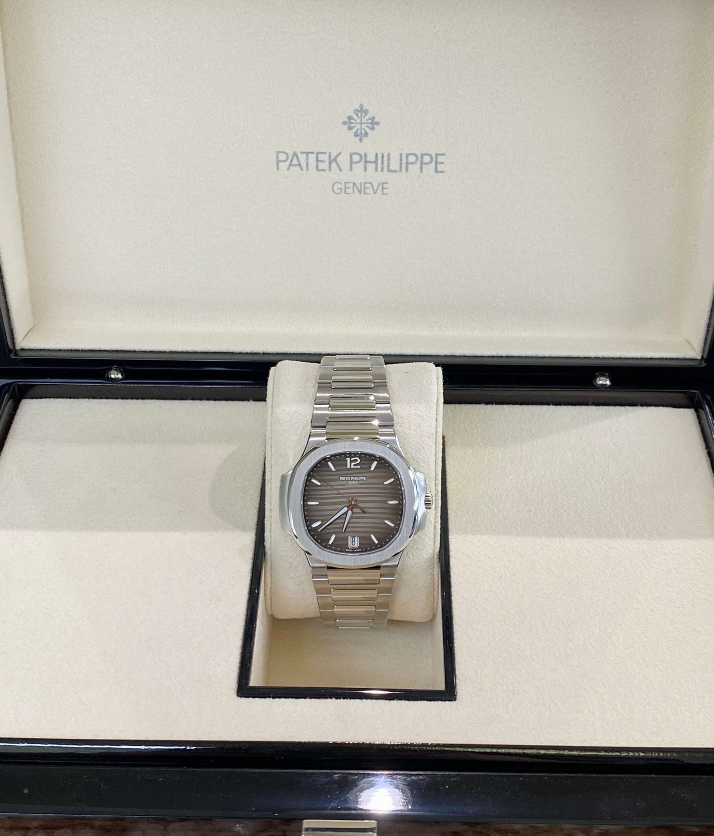 2023 Patek Philippe Ladies Nautilus