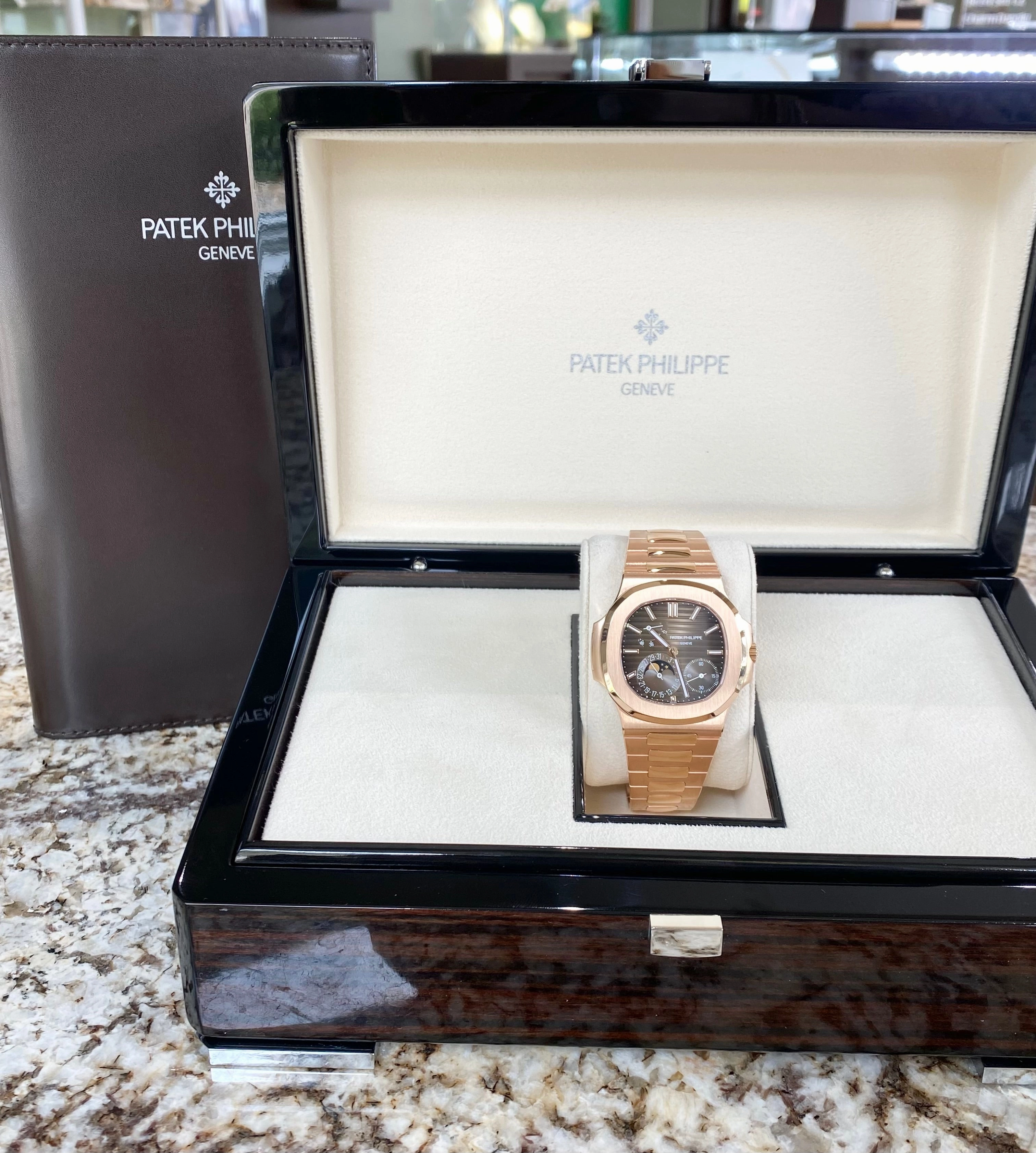 2023 Patek Philippe Nautilus 5712/1R