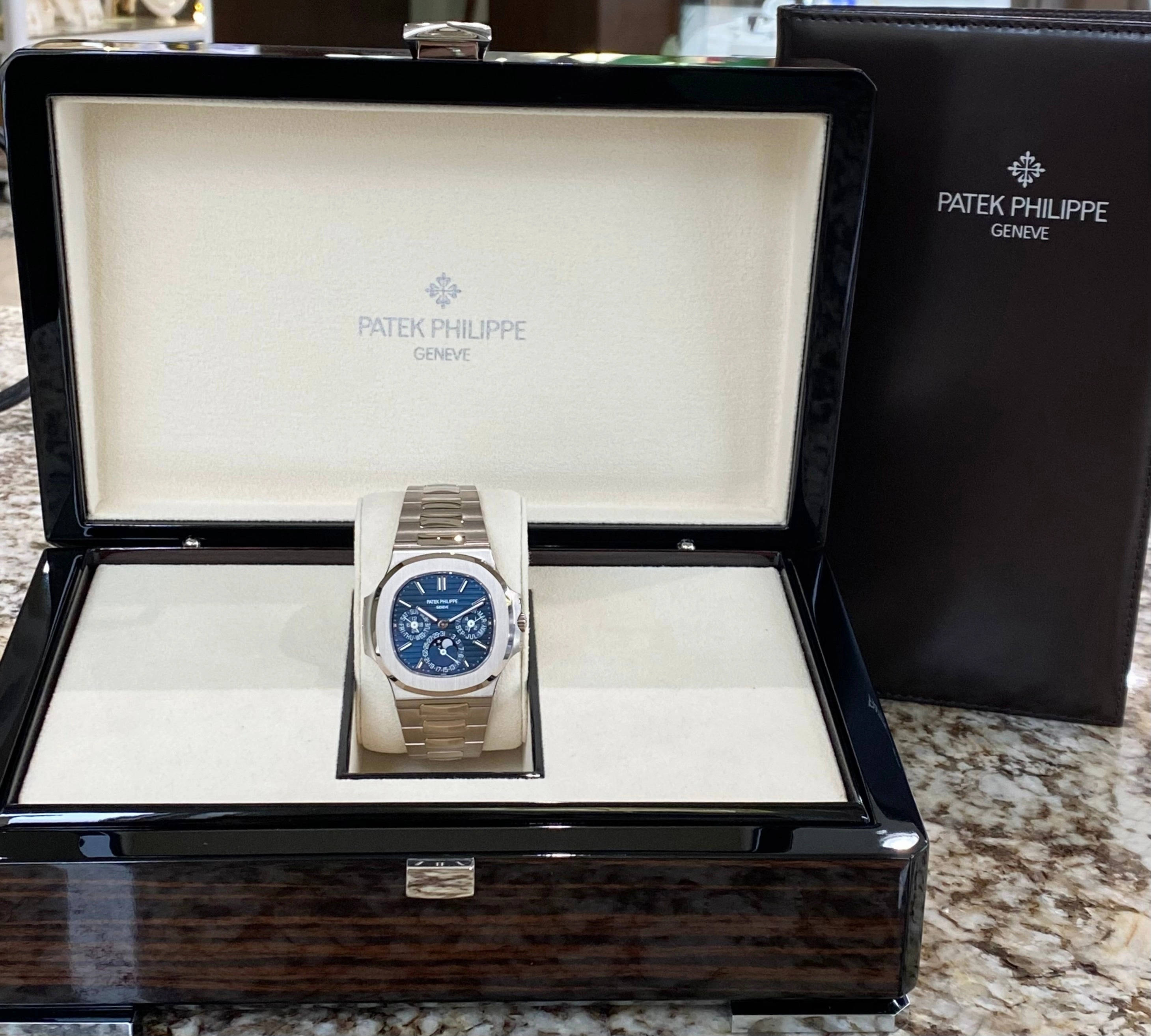 2023 Patek Philippe Nautilus 5740/1G