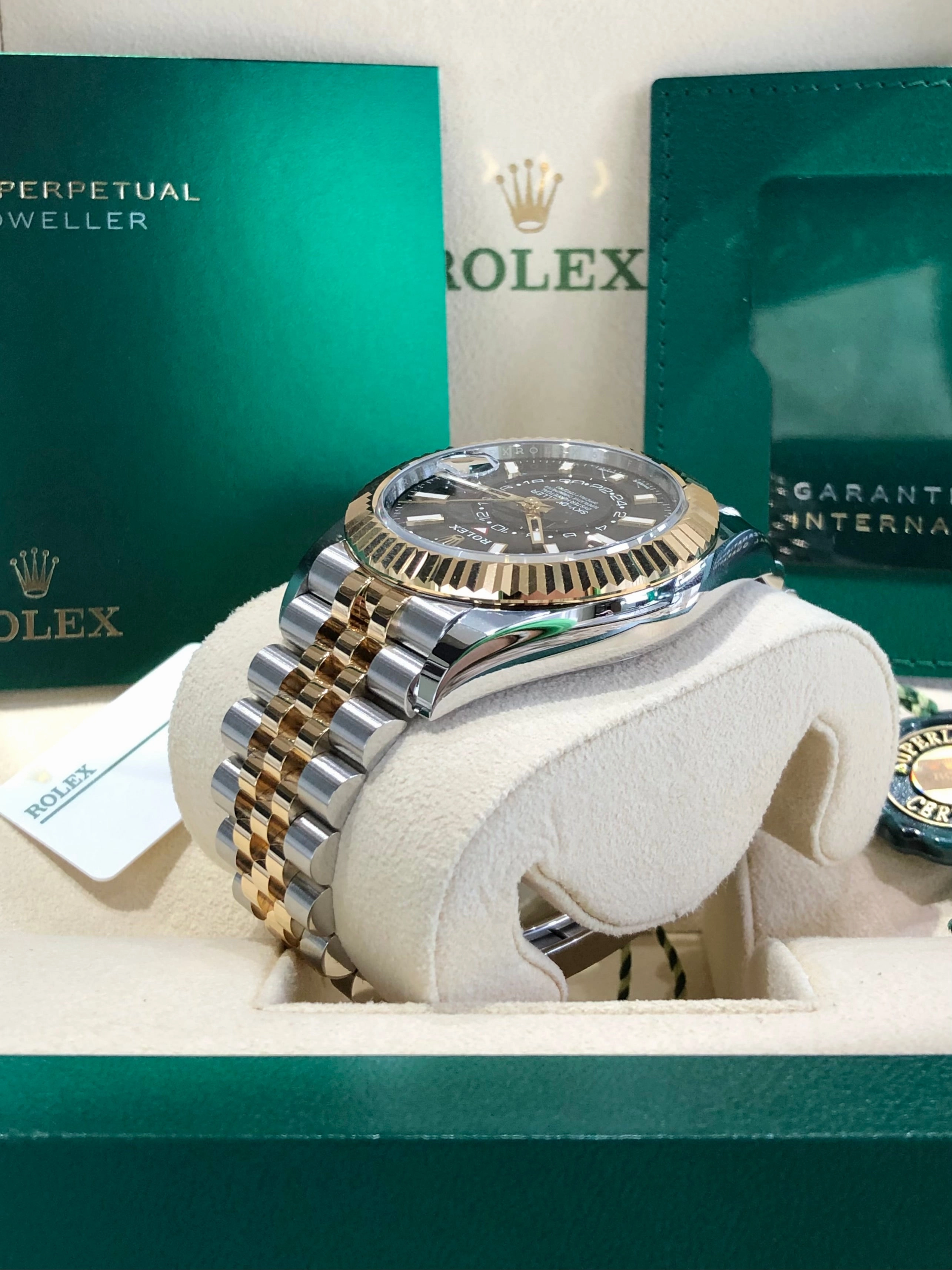 2023 Rolex Sky-Dweller 326933