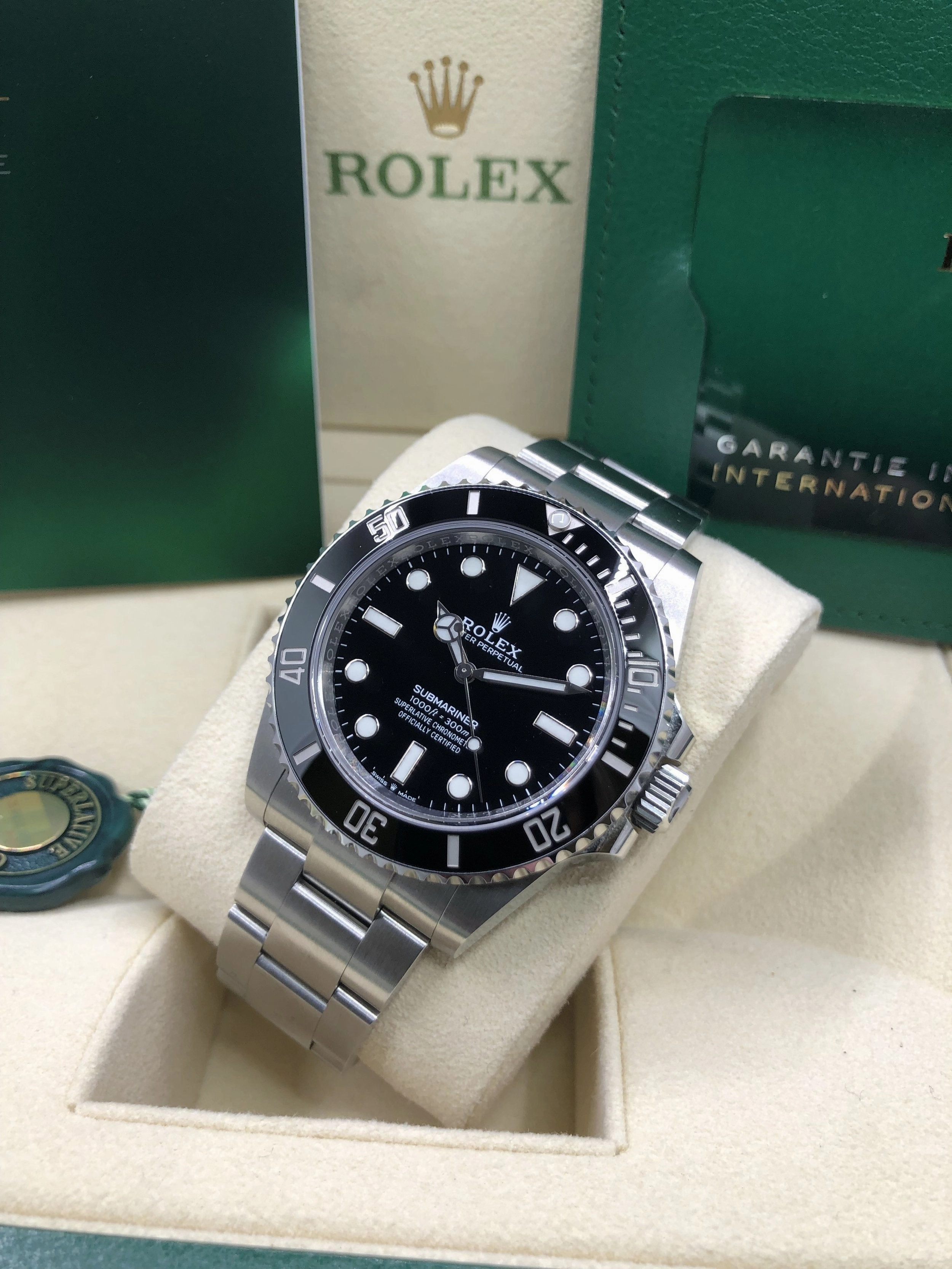 2023 Rolex Submariner No Date 124060