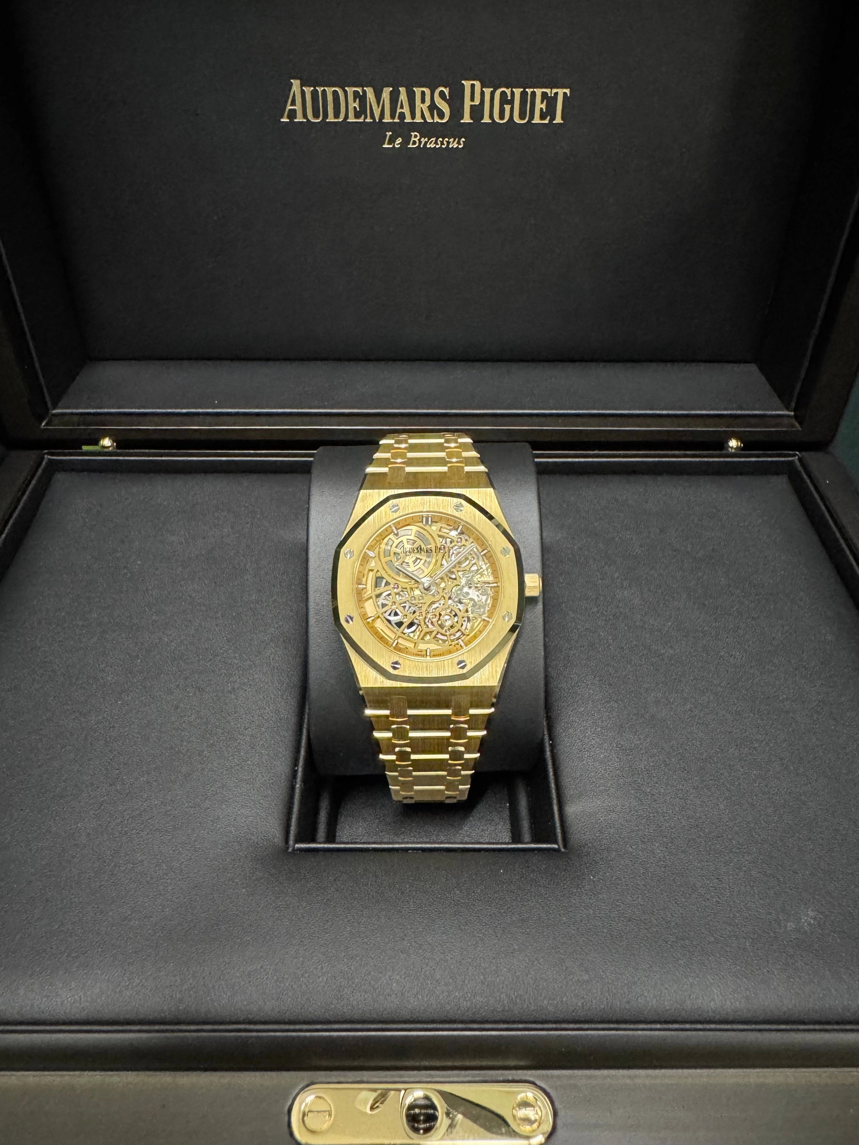 2024 Audemars Piguet Royal Oak Jumbo Extra-Thin Openworked 16204BA