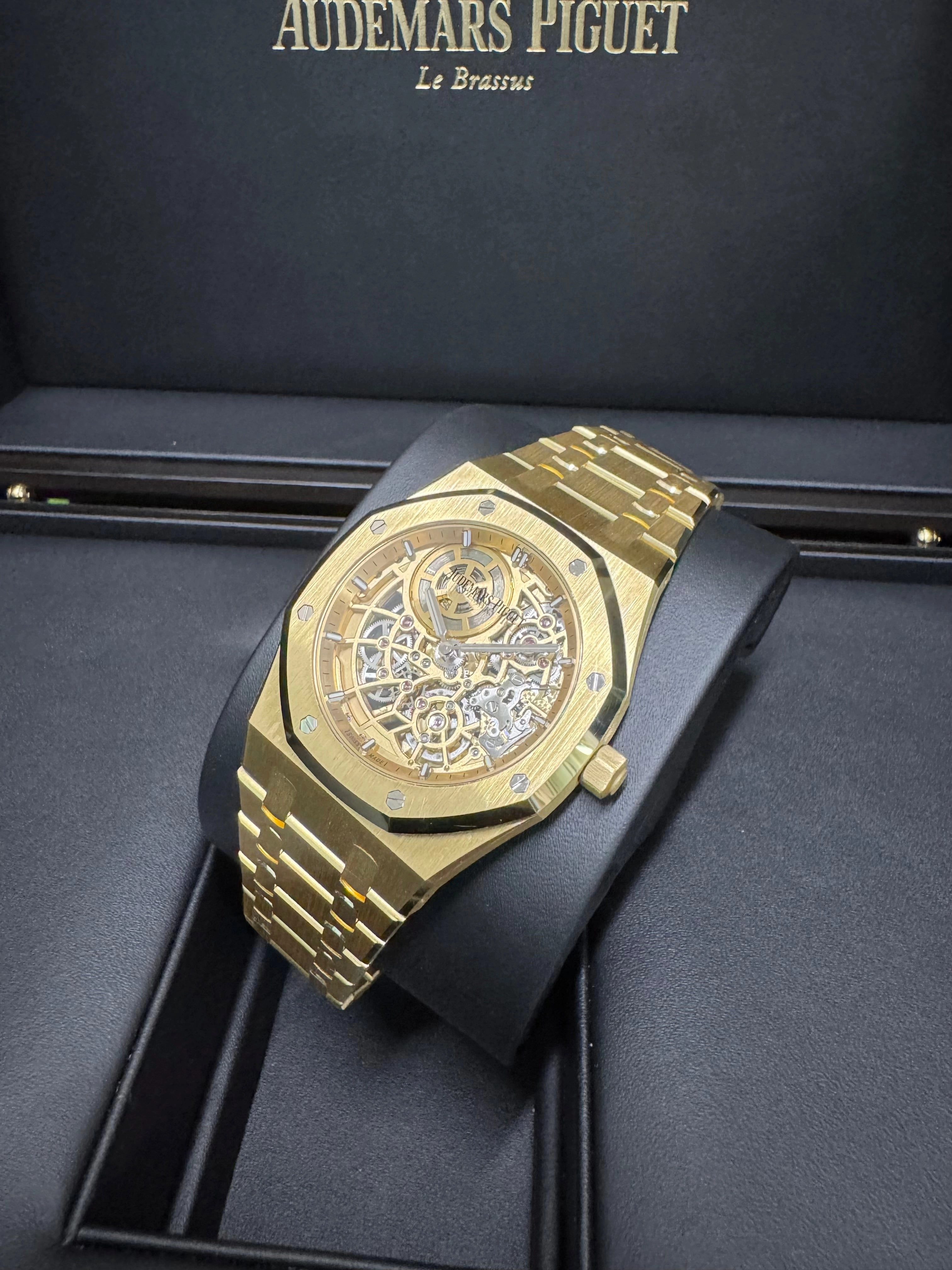 2024 Audemars Piguet Royal Oak Jumbo Extra-Thin Openworked 16204BA
