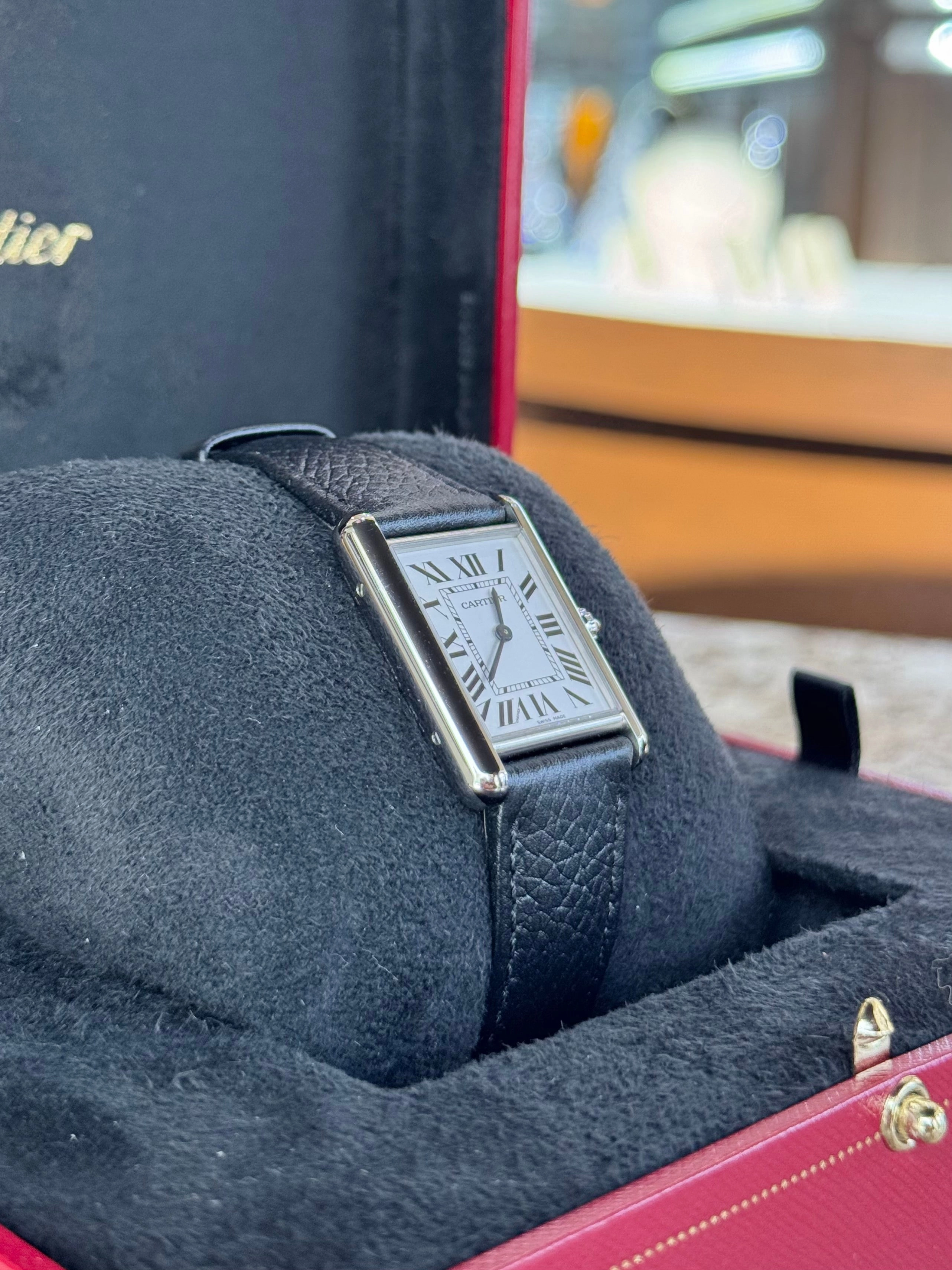 2024 Cartier Tank Must Large WSTA0041