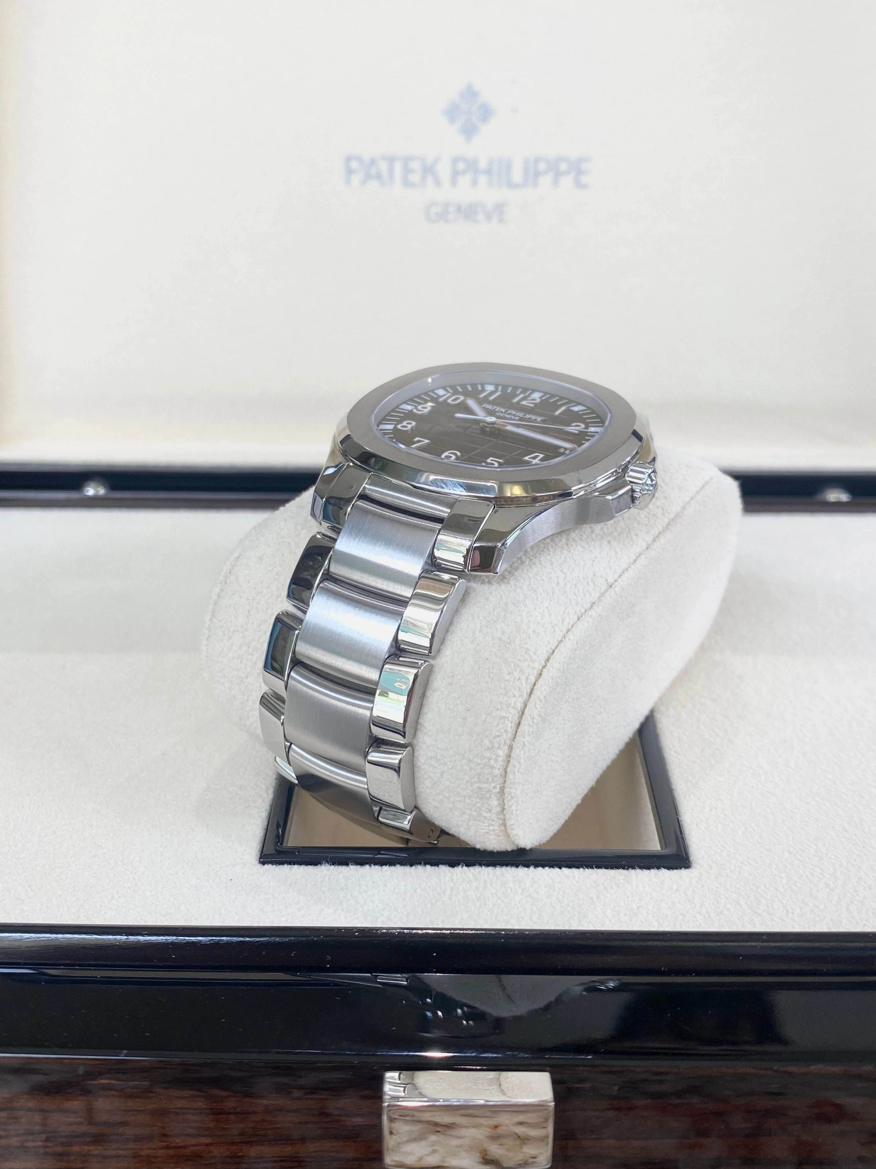 2024 Patek Philippe Aquanaut Self-Winding 5167/1A