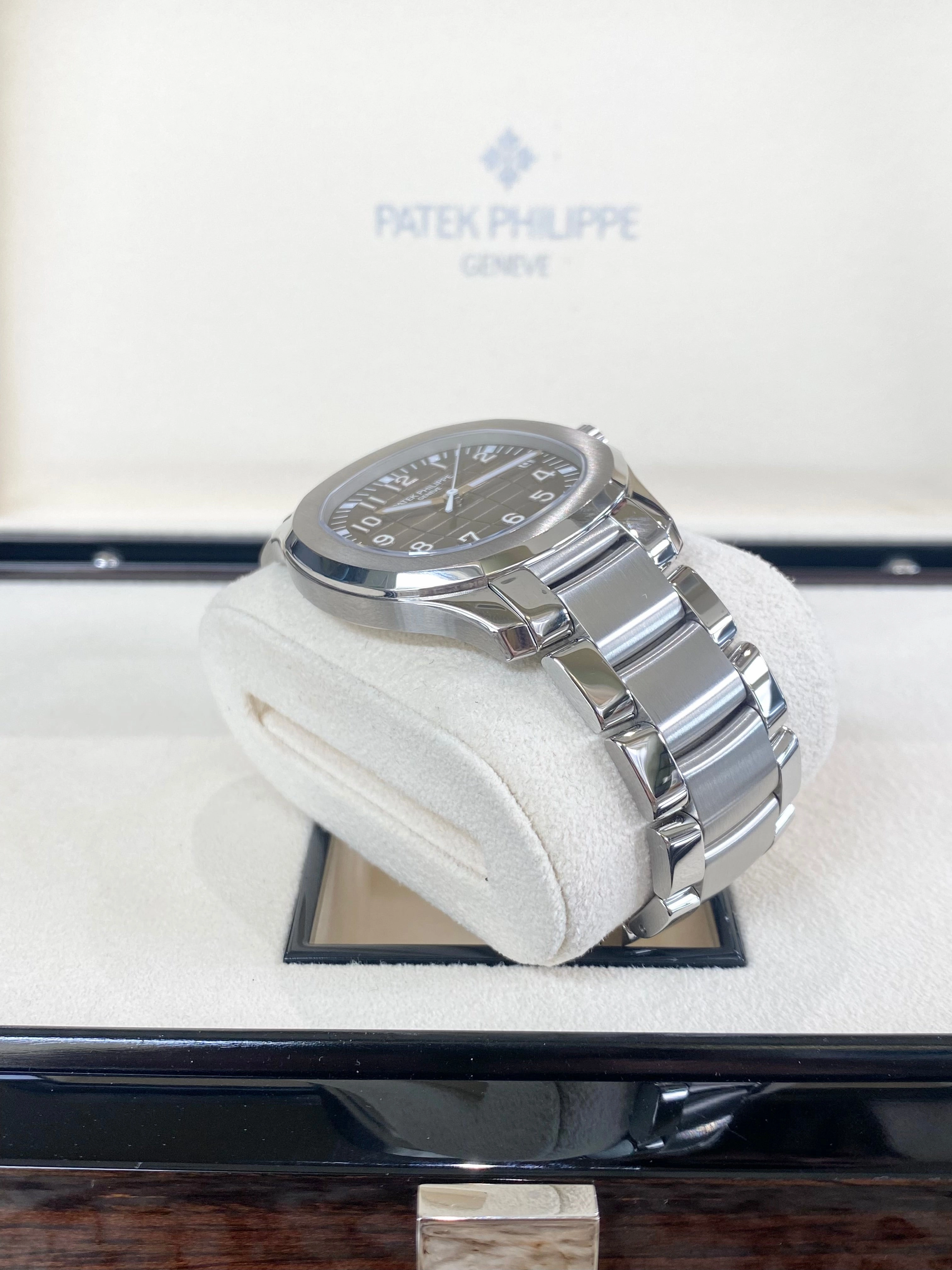 2024 Patek Philippe Aquanaut Self-Winding 5167/1A