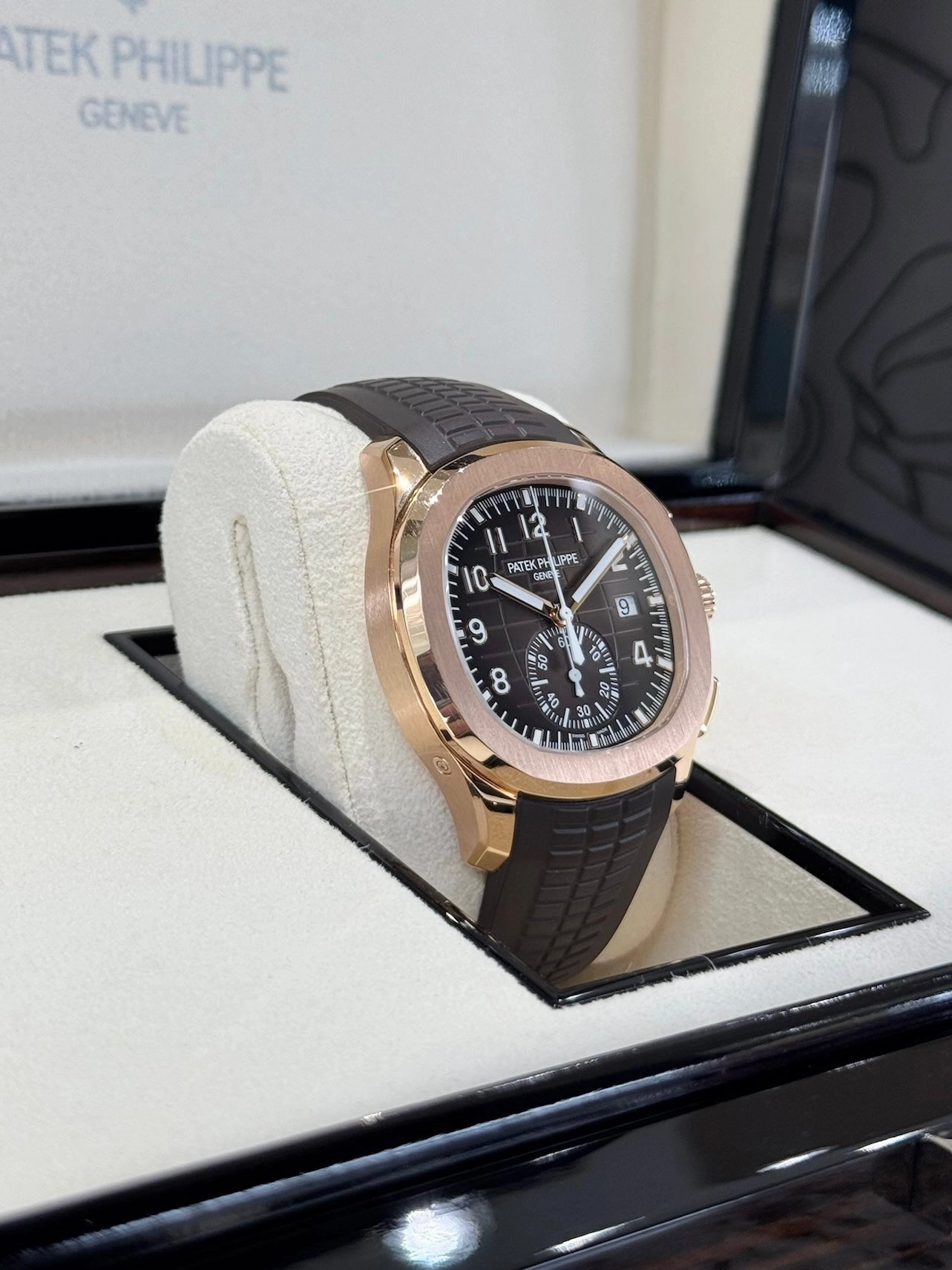 2024 Patek Philippe Aquanaut Self-Winding 5968R-001