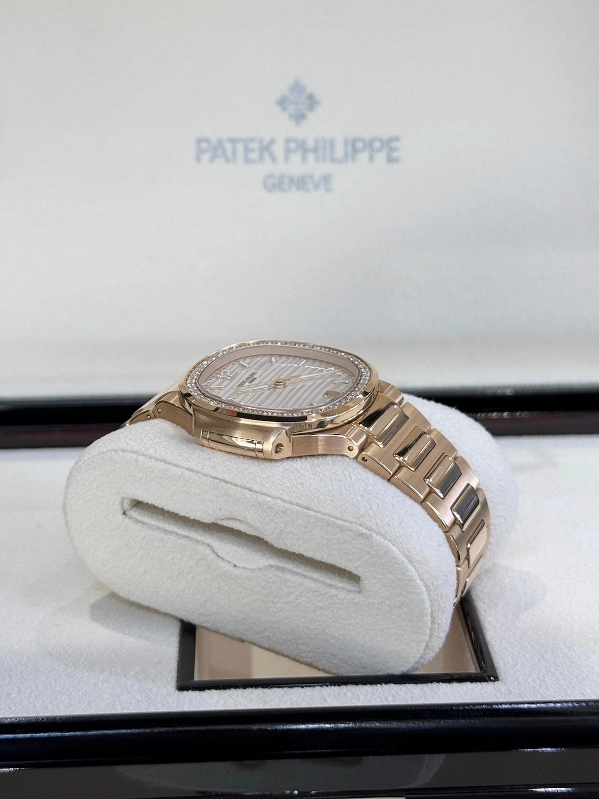 2024 Patek Philippe Nautilus 7118/1200R