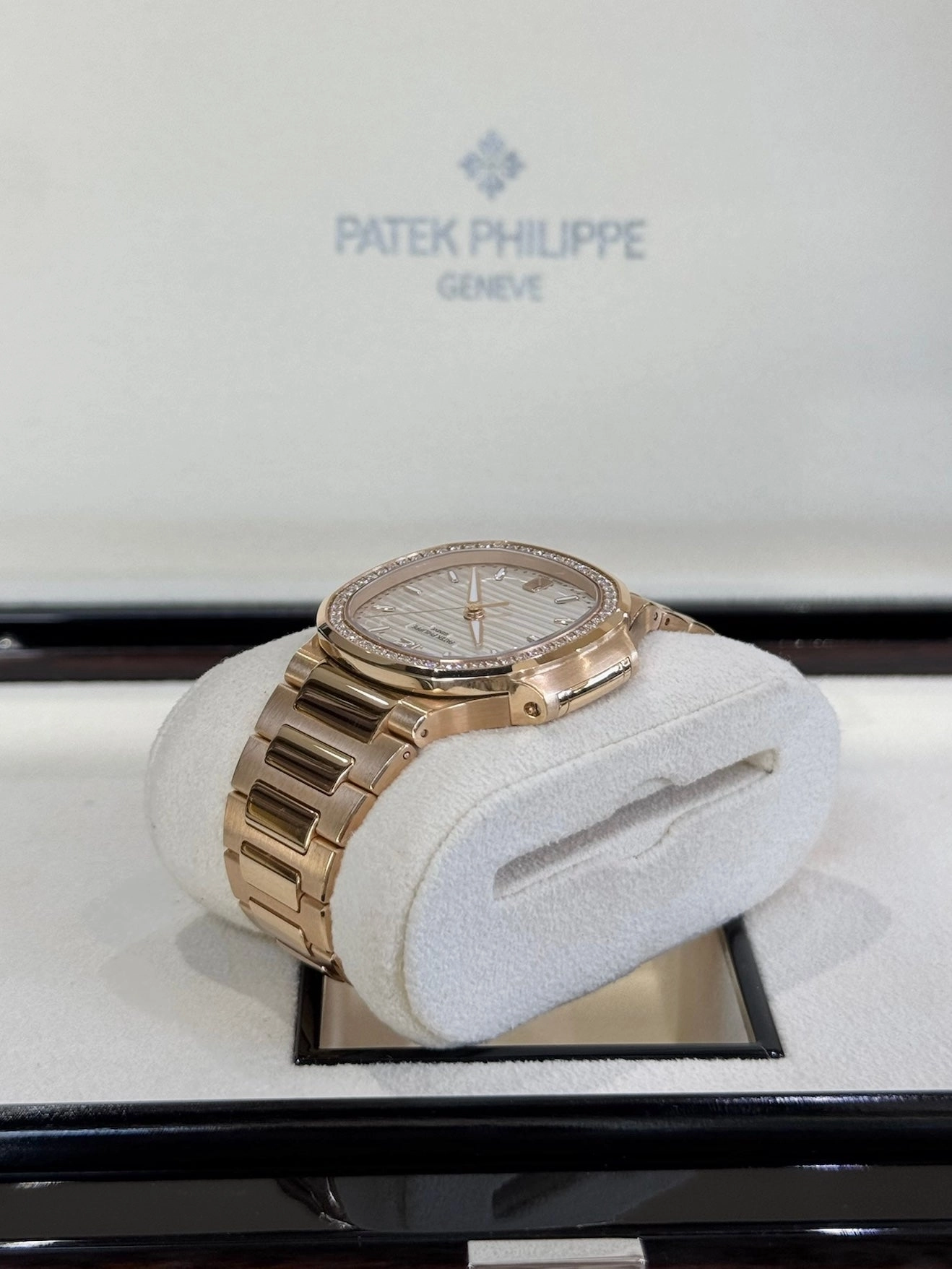 2024 Patek Philippe Nautilus 7118/1200R