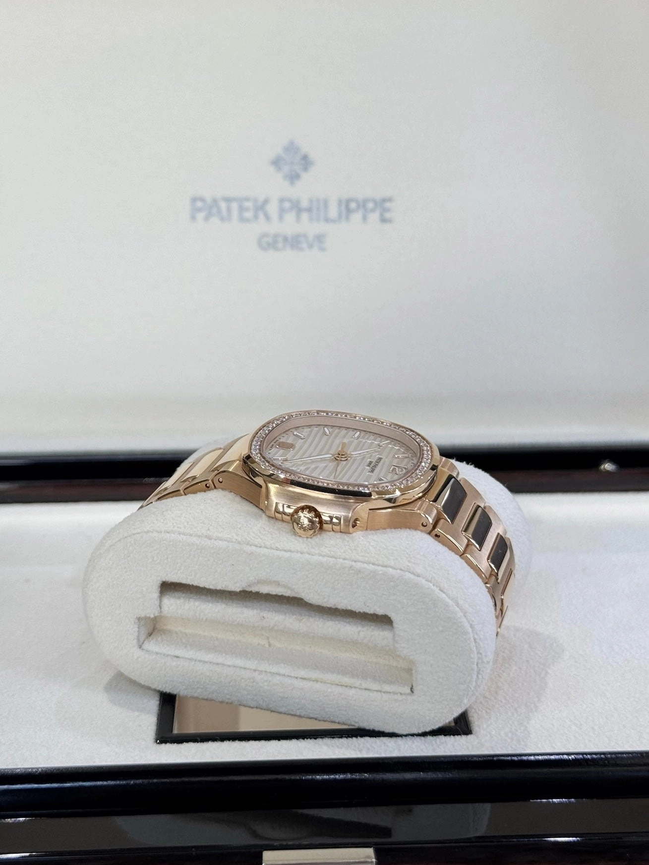 2024 Patek Philippe Nautilus 7118/1200R