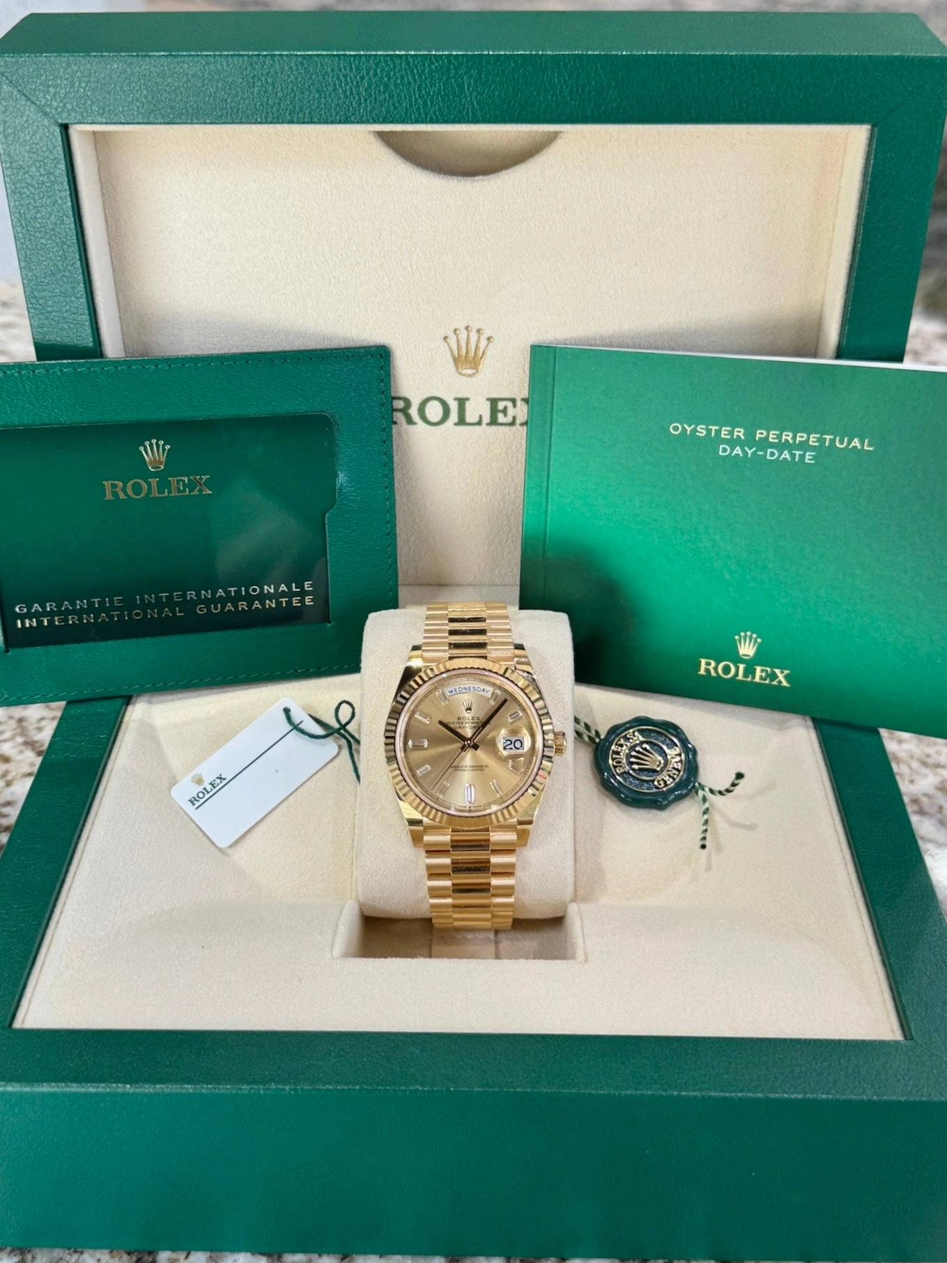 2024 Rolex Day-Date 40 228238