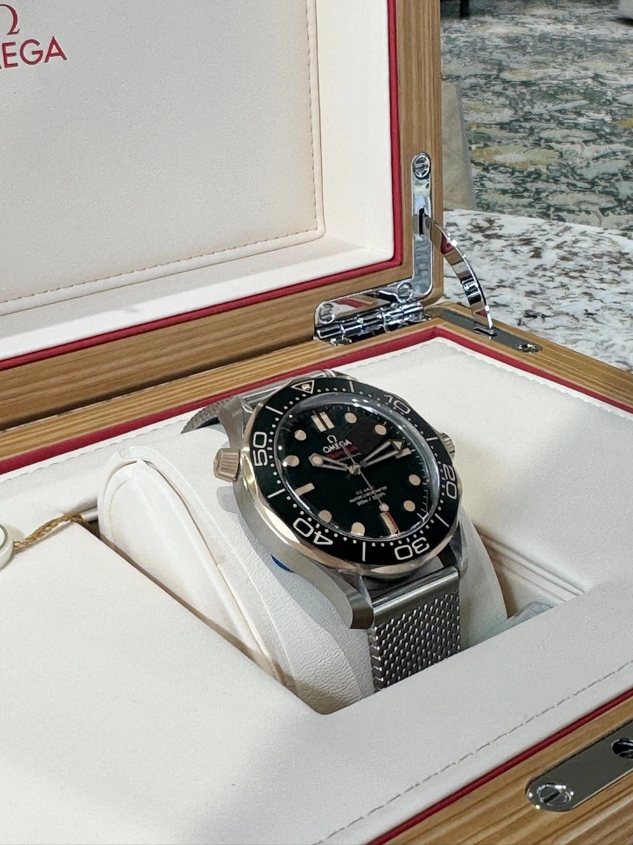 2025 Omega Professional Seamaster Diver