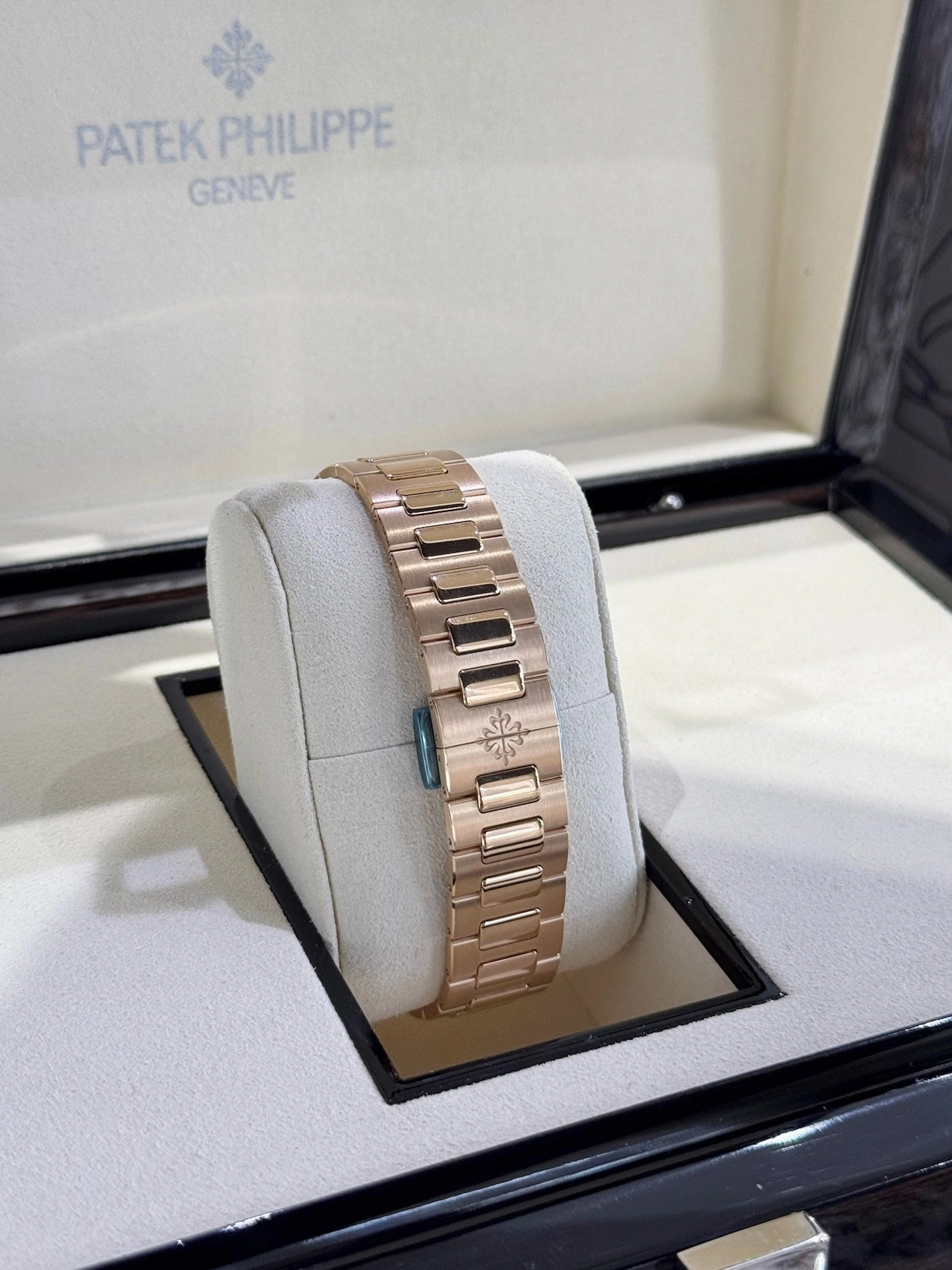 2025 Patek Philippe Nautilus 7118/1300R