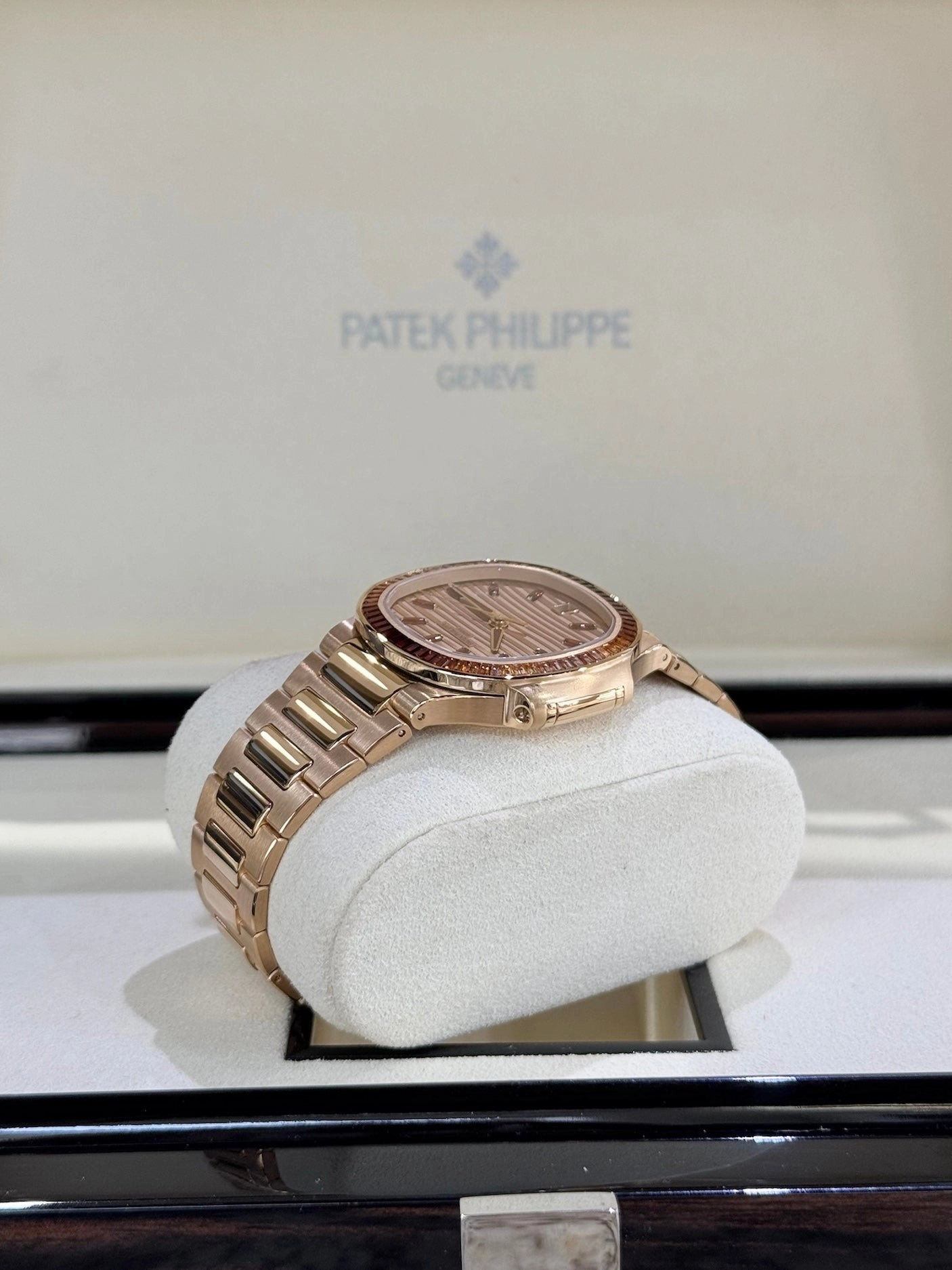 2025 Patek Philippe Nautilus 7118/1300R