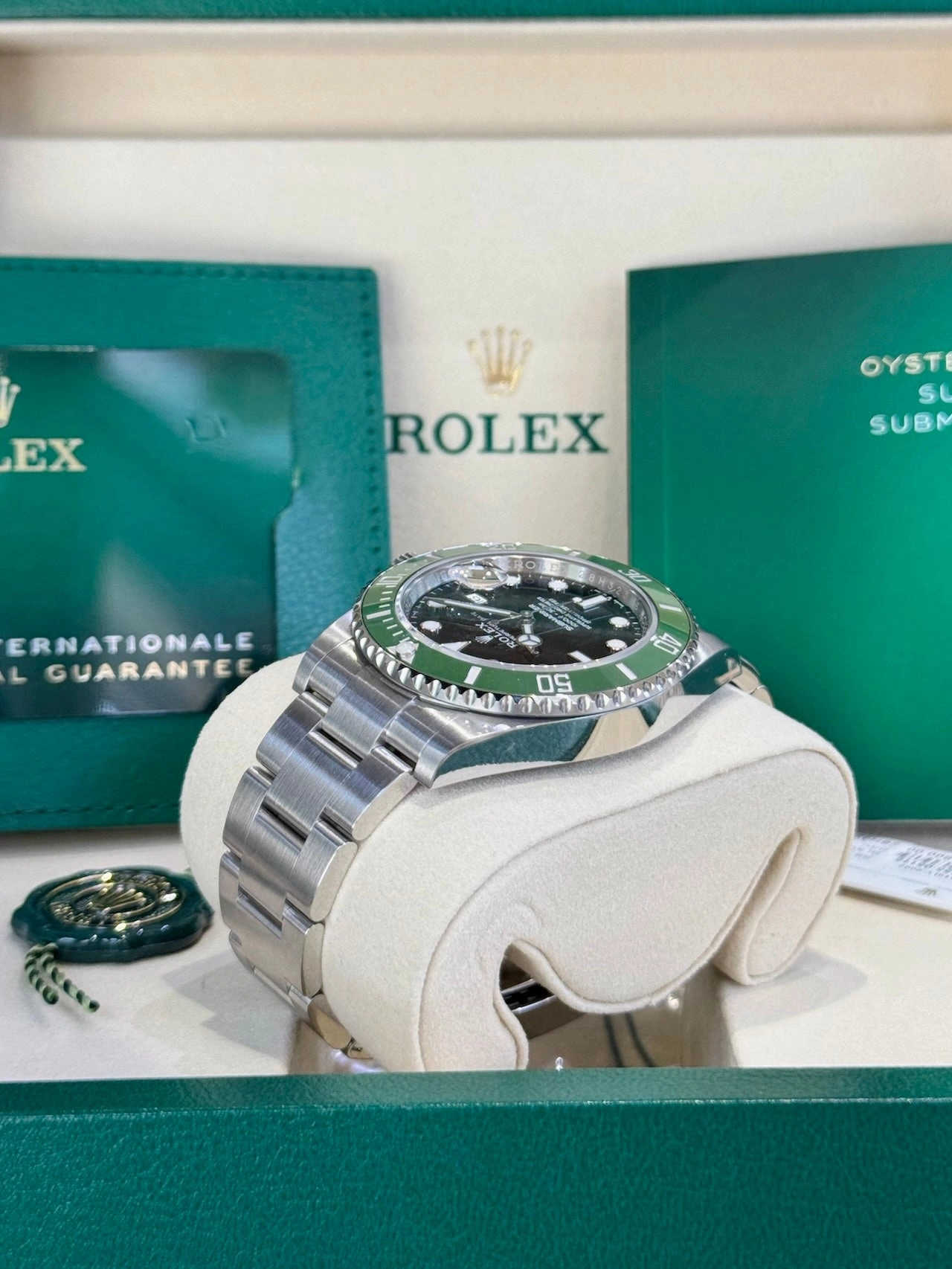 2025 Rolex Submariner Starbucks 126610LV