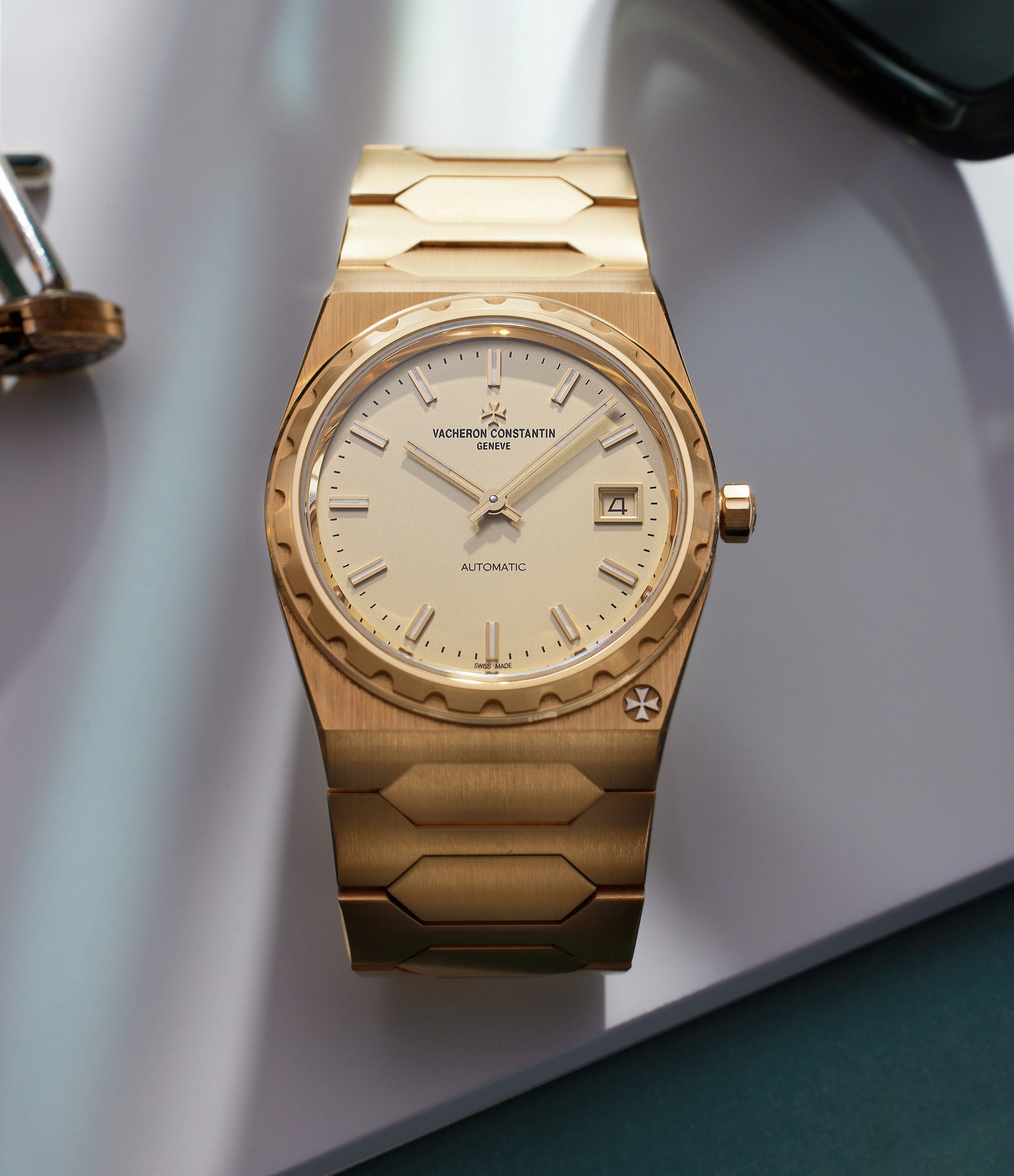 222 Historiques | Yellow Gold
