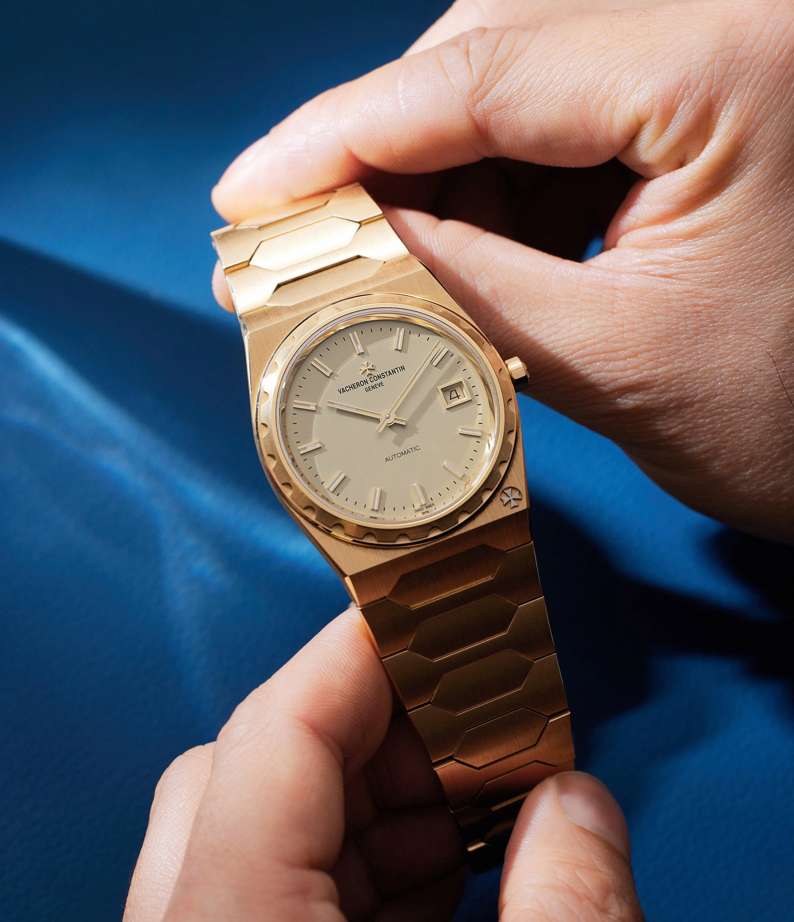 222 Historiques | Yellow Gold