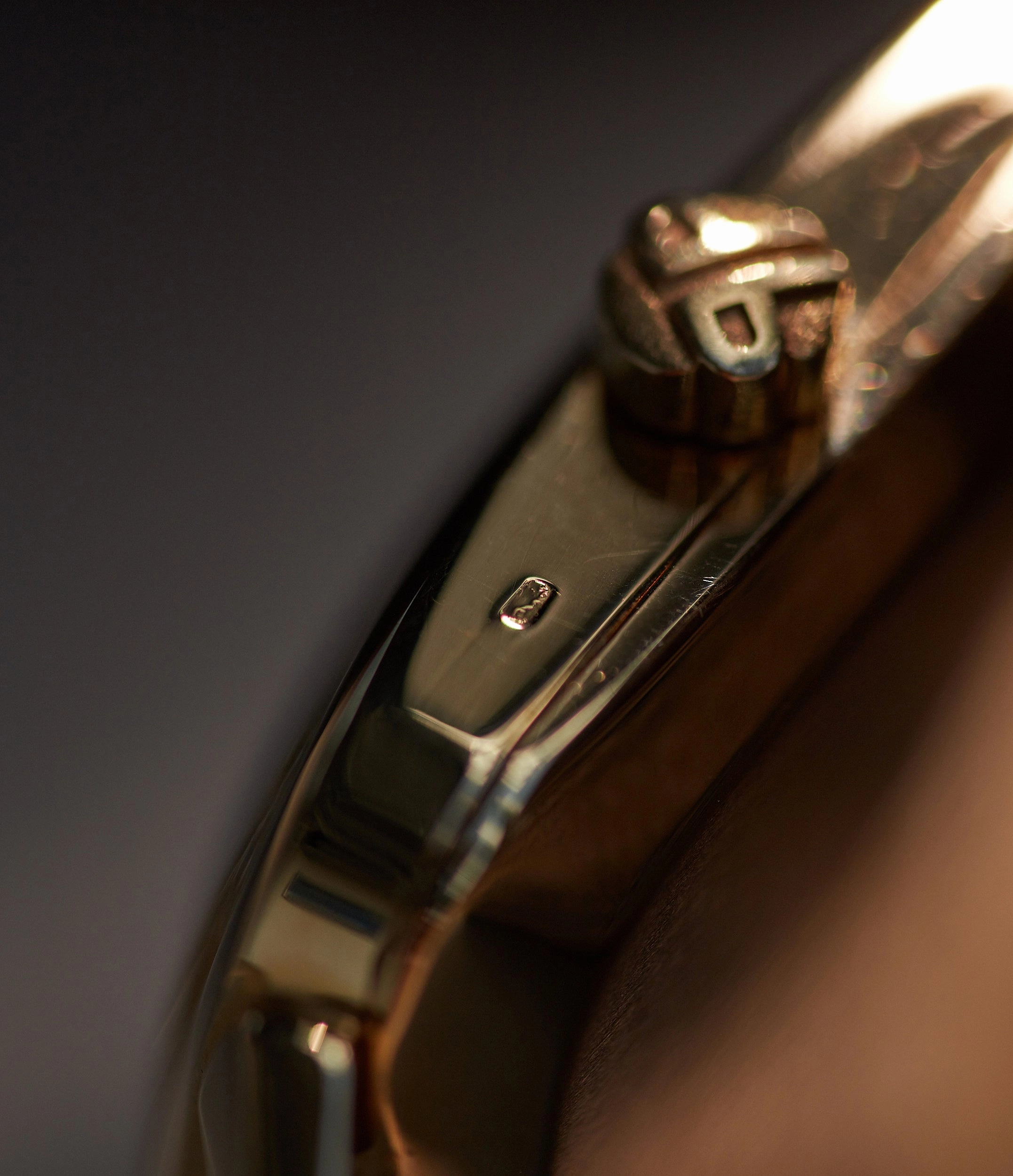 2540 | Gbelin-signed | Yellow Gold